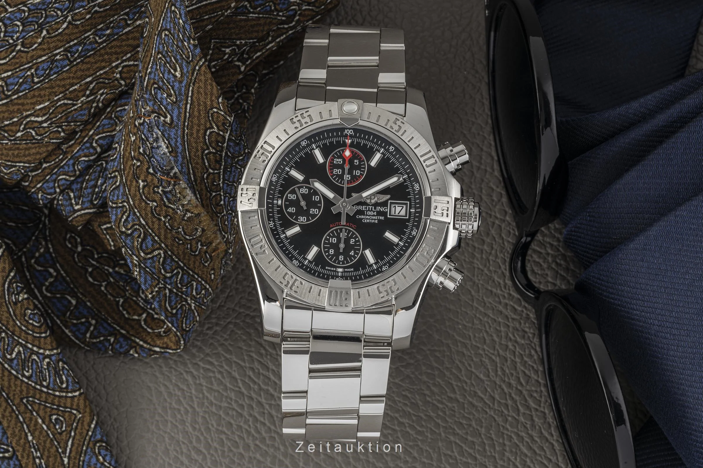 Breitling Avenger II chronograph steel automatic men's watch A13381  [2302070] - Image 3