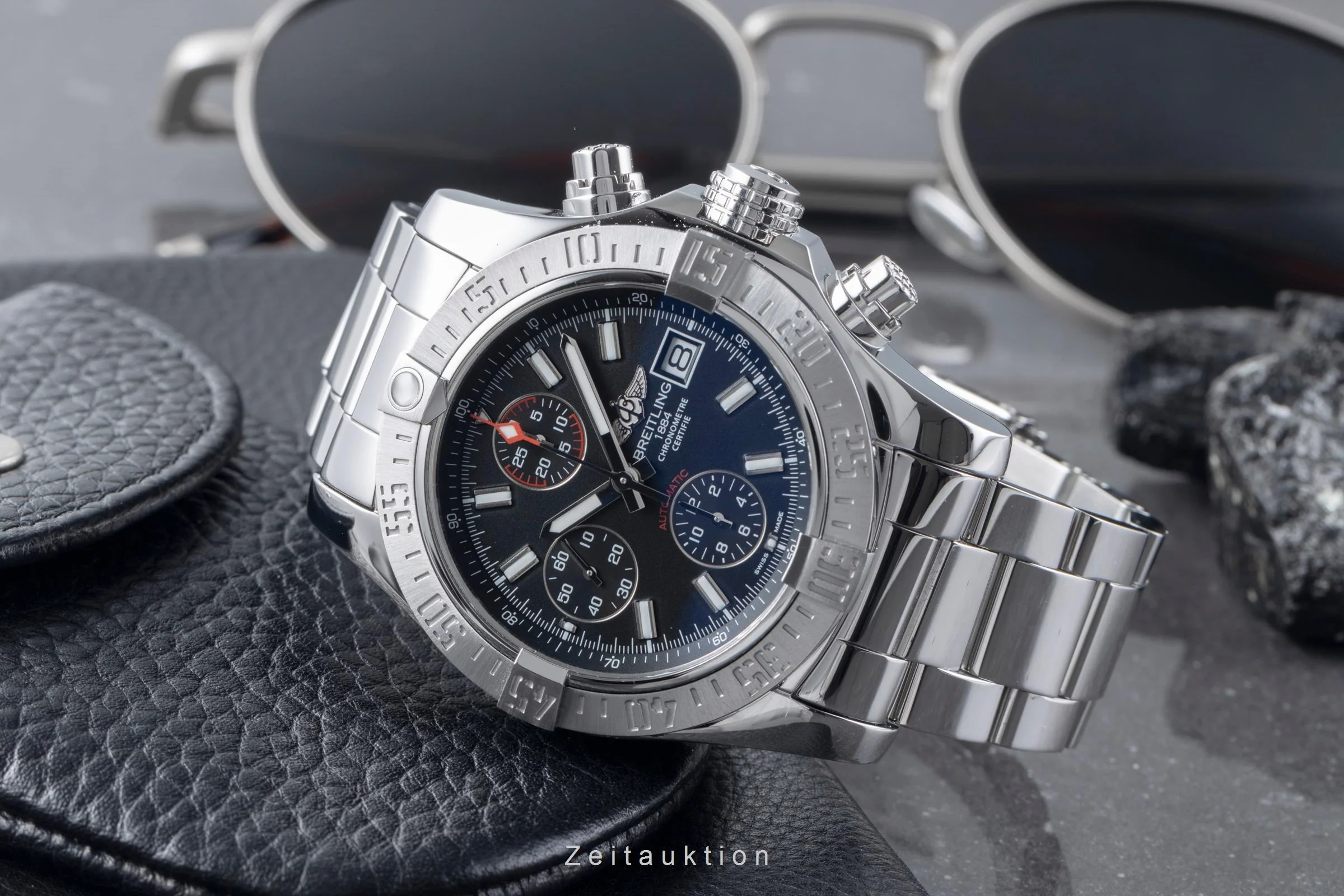 Breitling Avenger II chronograph steel automatic men's watch A13381  [2506936] - Image 3