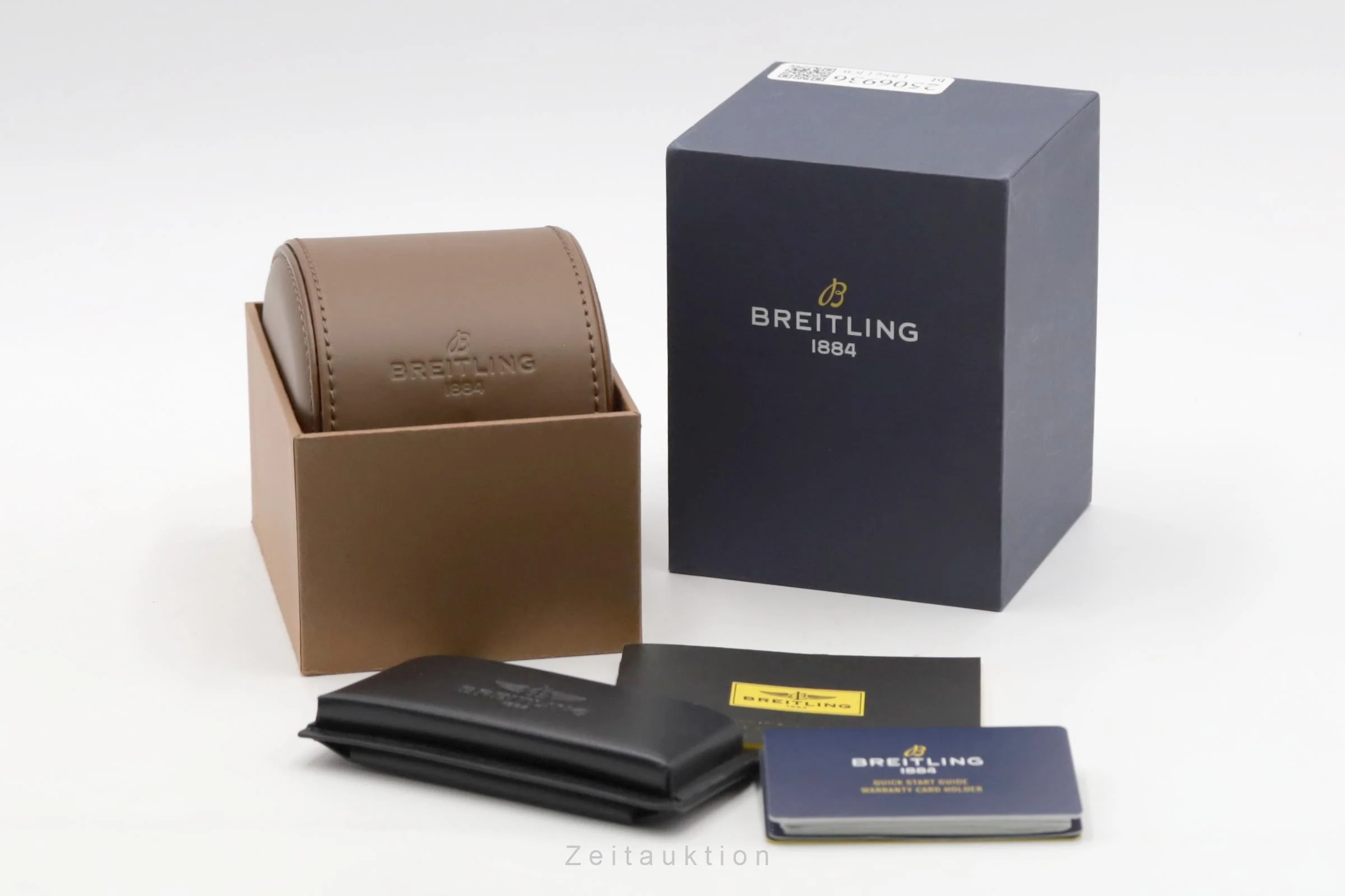 Breitling Avenger II chronograph steel automatic men's watch A13381  [2506936] - Image 9