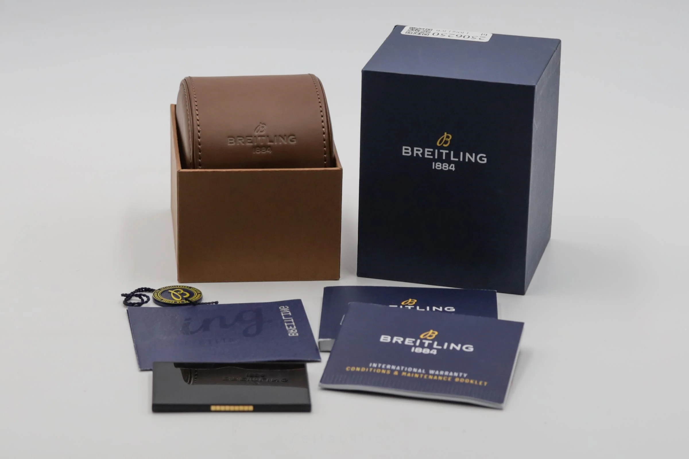 Breitling Avenger II chronograph steel automatic men's watch A13381111B1A1 LP: 5900EUR  [2506250] - Image 9