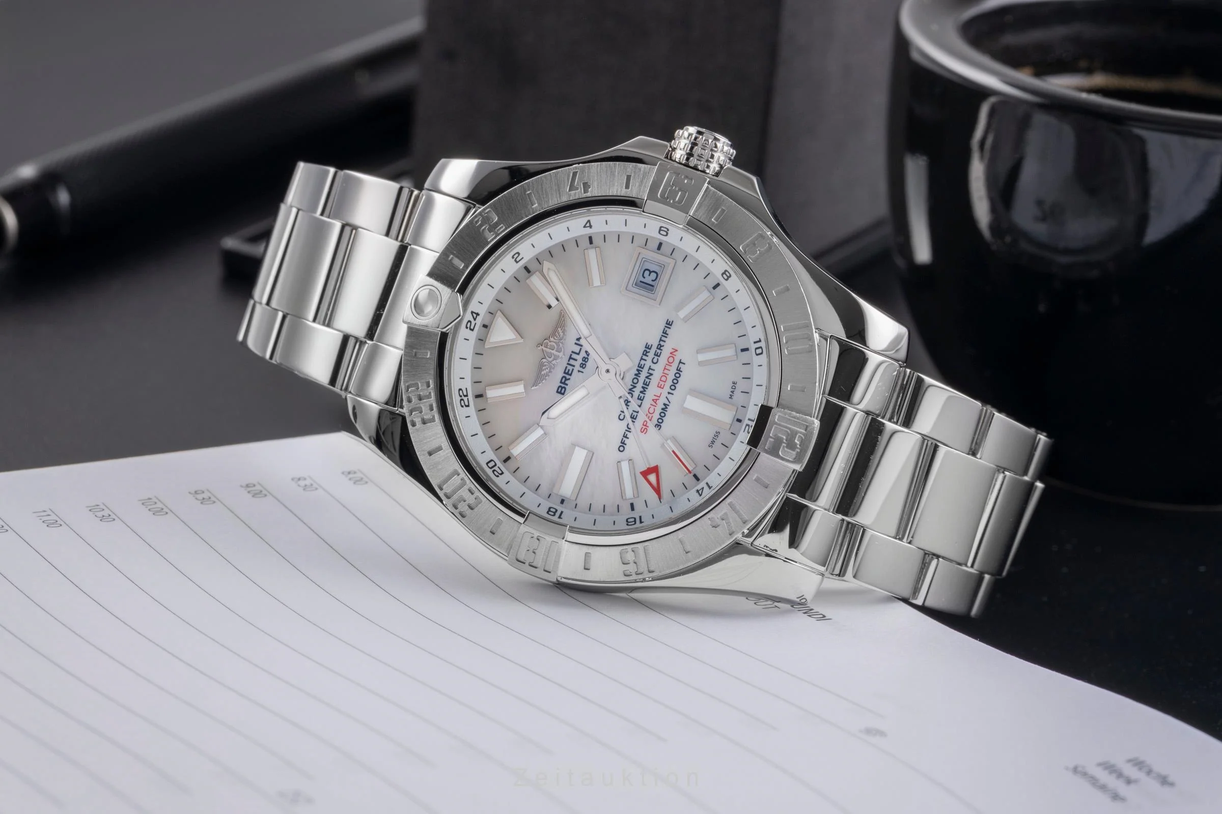 Breitling Avenger II GMT steel automatic men's watch A32390  [2504415] - Image 3