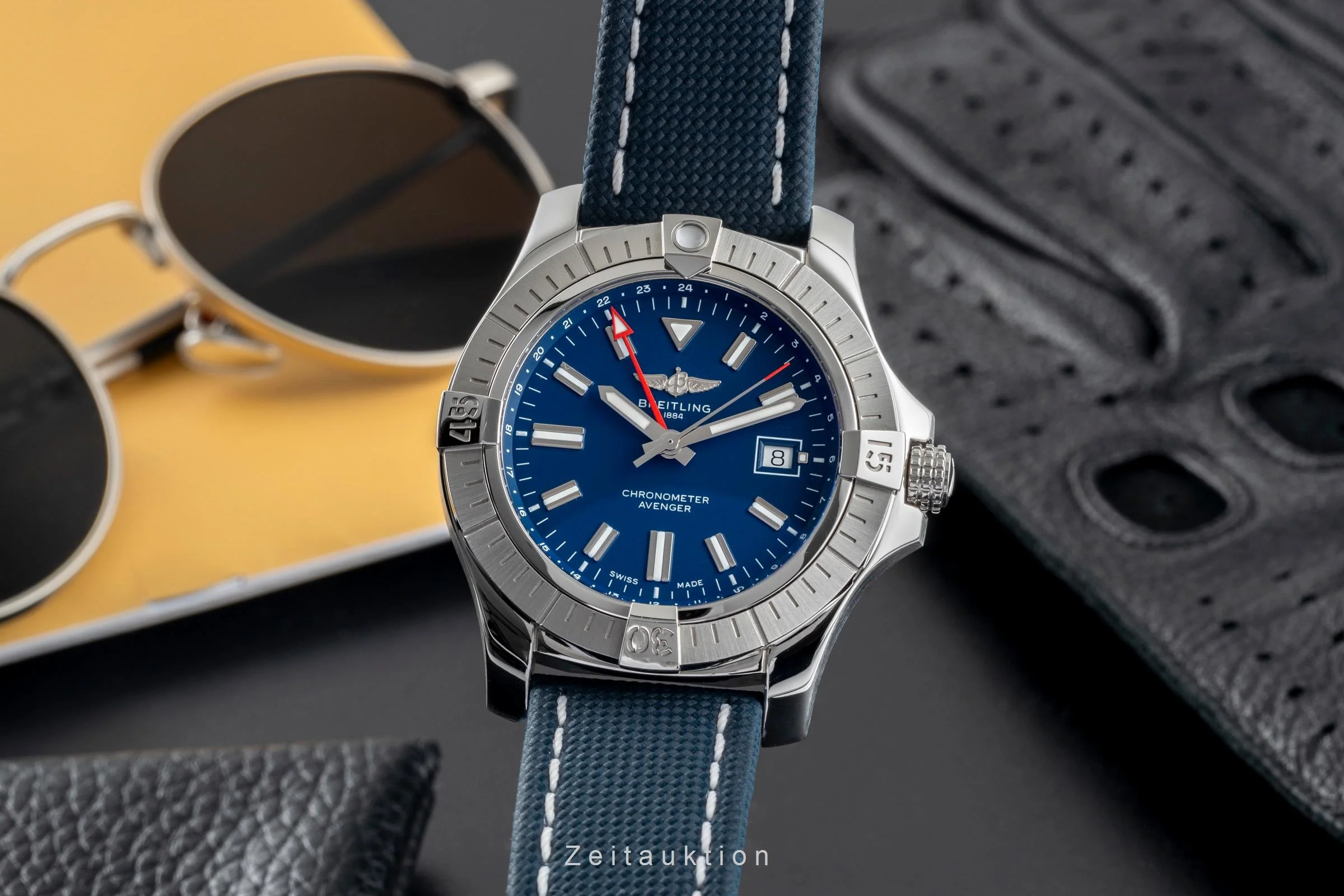 Breitling Avenger II GMT steel automatic men's watch A32395 LP: 5450EUR  [2502961] - Image 2