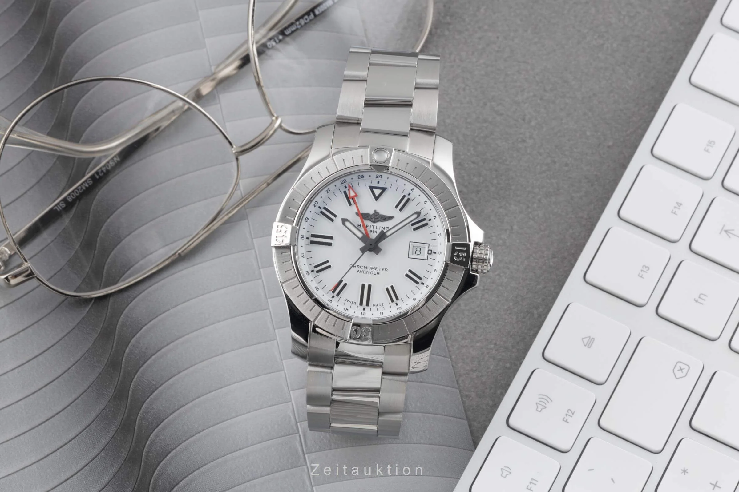 Breitling Avenger II GMT steel automatic men's watch A32397101A1A1 LP: 4900EUR  [2501409] - Image 4