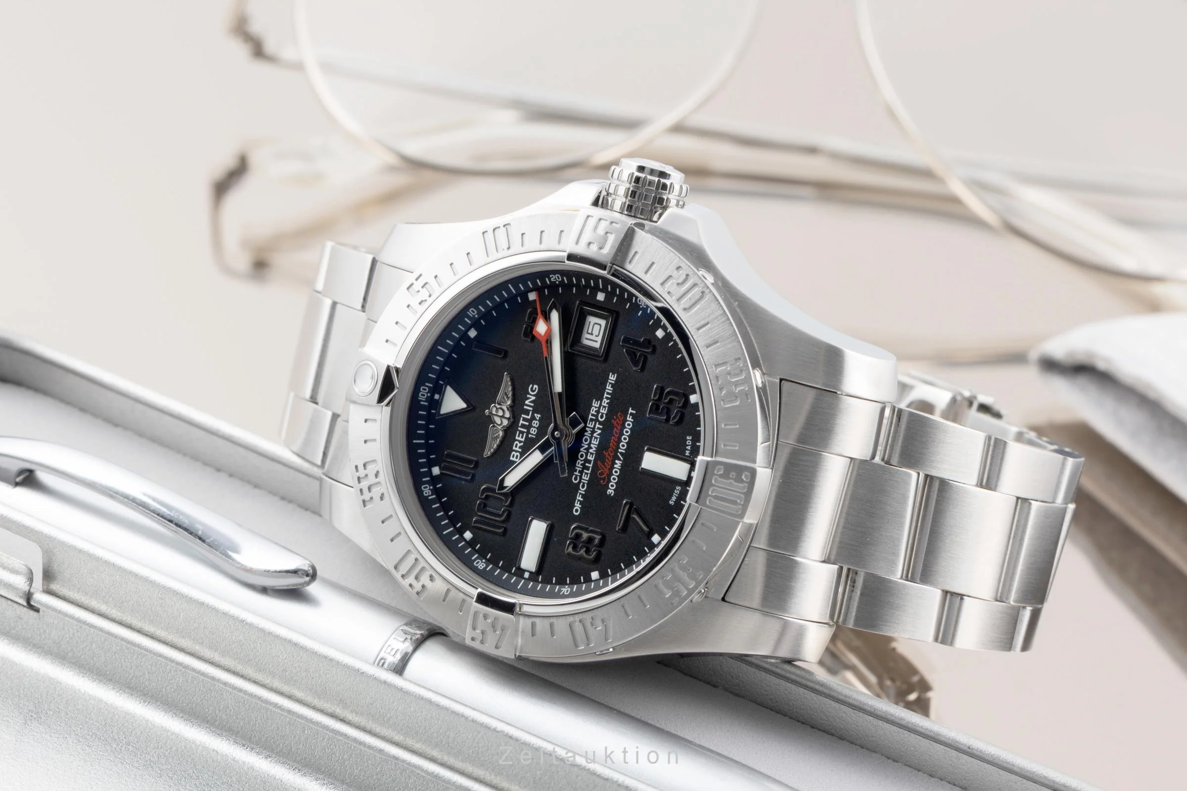 Breitling Avenger II Seawolf steel automatic men's watch A1733110/BC31  [2601124] - Image 3