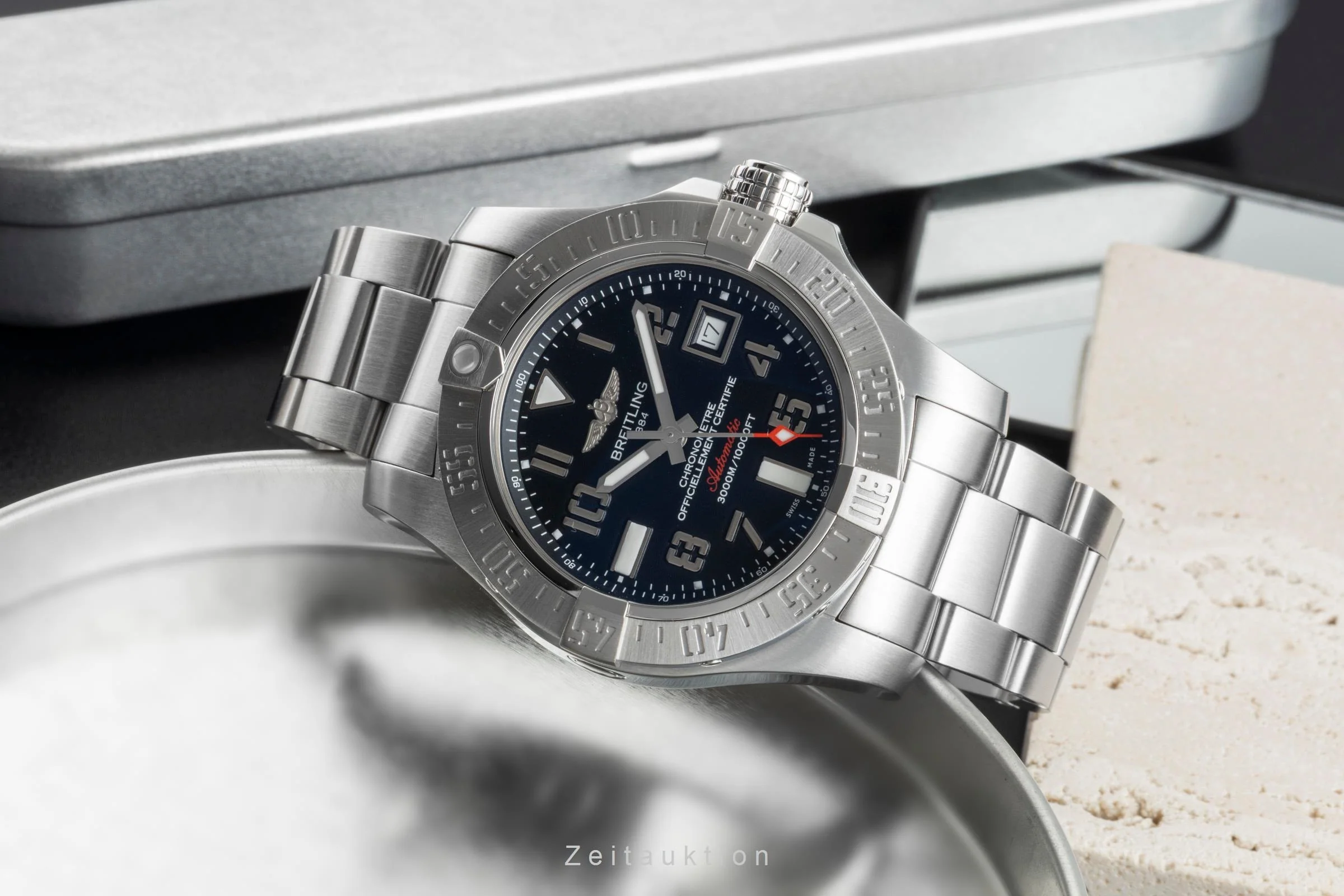 Breitling Avenger II Seawolf steel automatic men's watch A17331101B2A1  [2507074] - Image 3