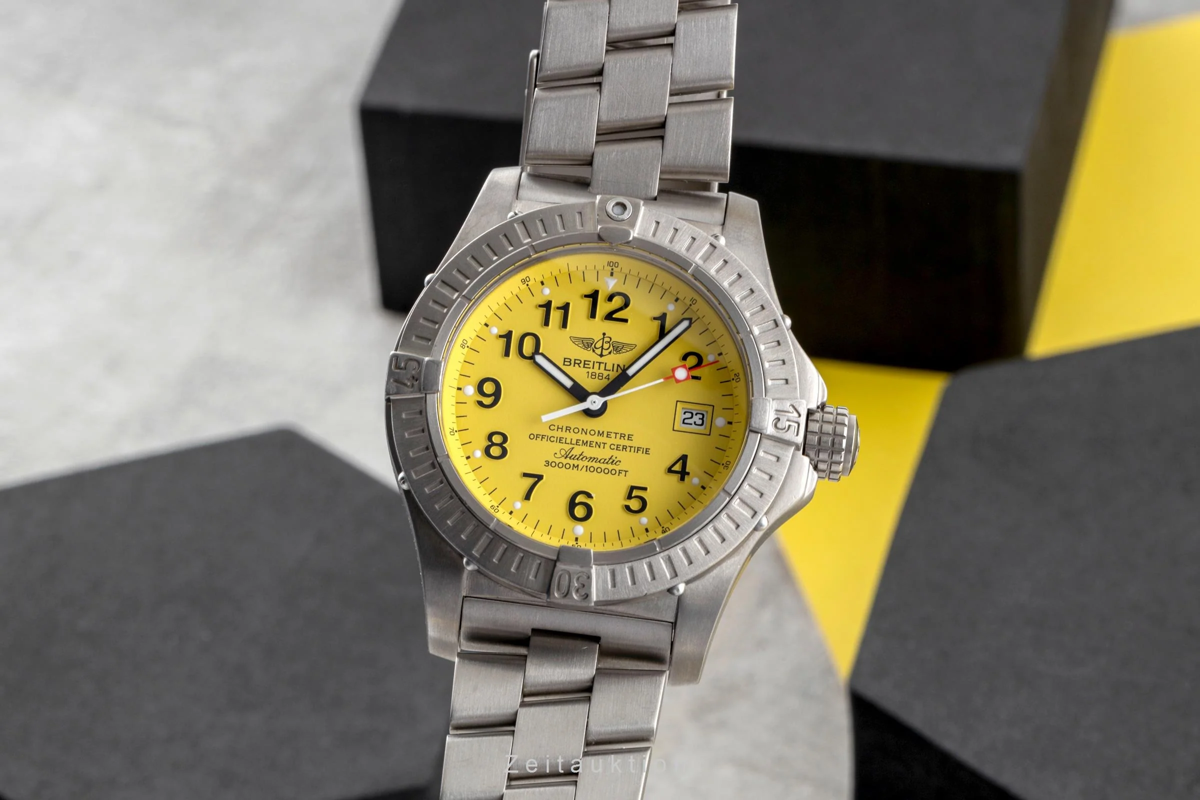 Breitling Avenger Seawolf titanium automatic men's watch E17370  [2503473] - Image 2