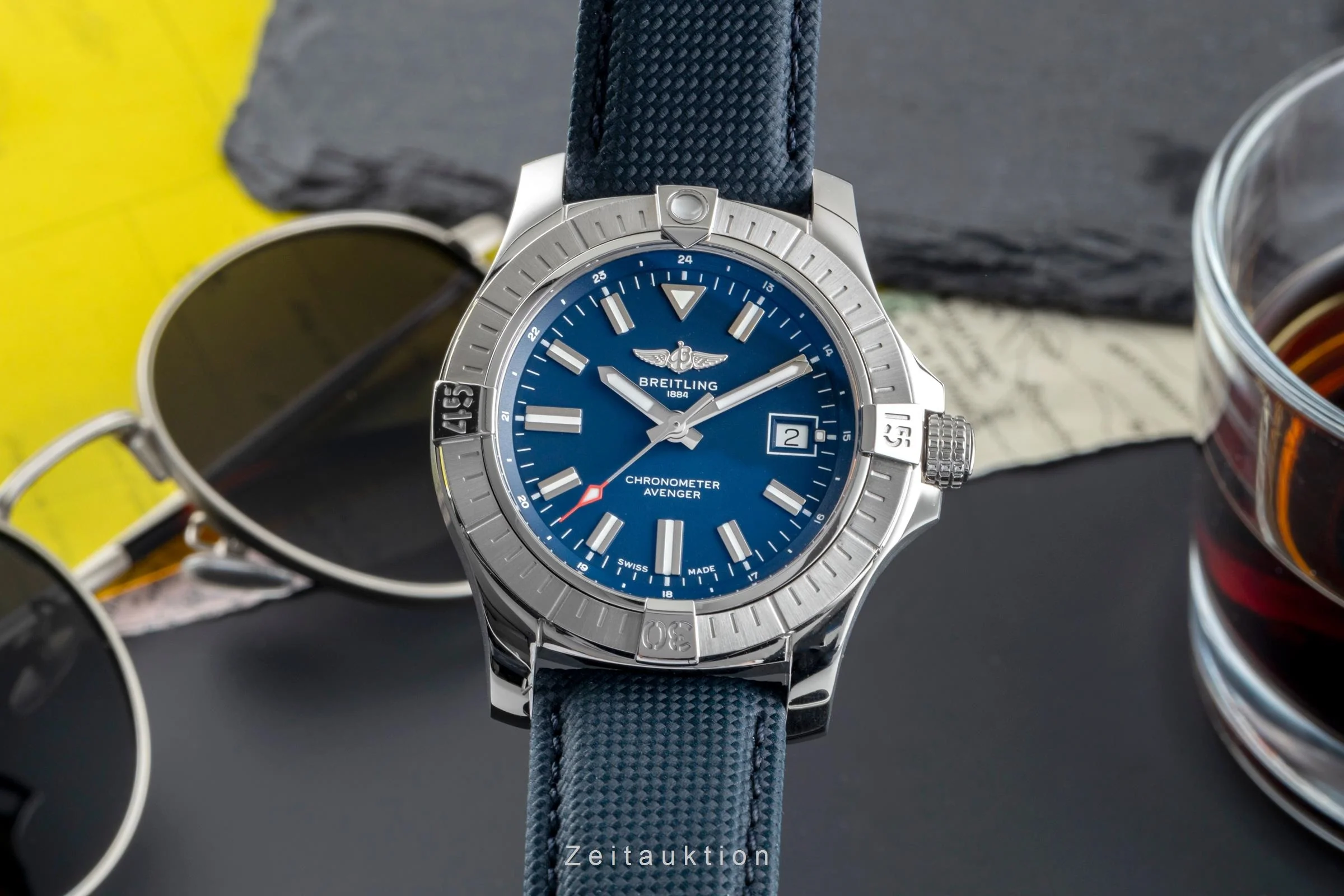 Breitling Avenger steel automatic men's watch A17318 LP: 4800EUR  [2505160] - Image 2