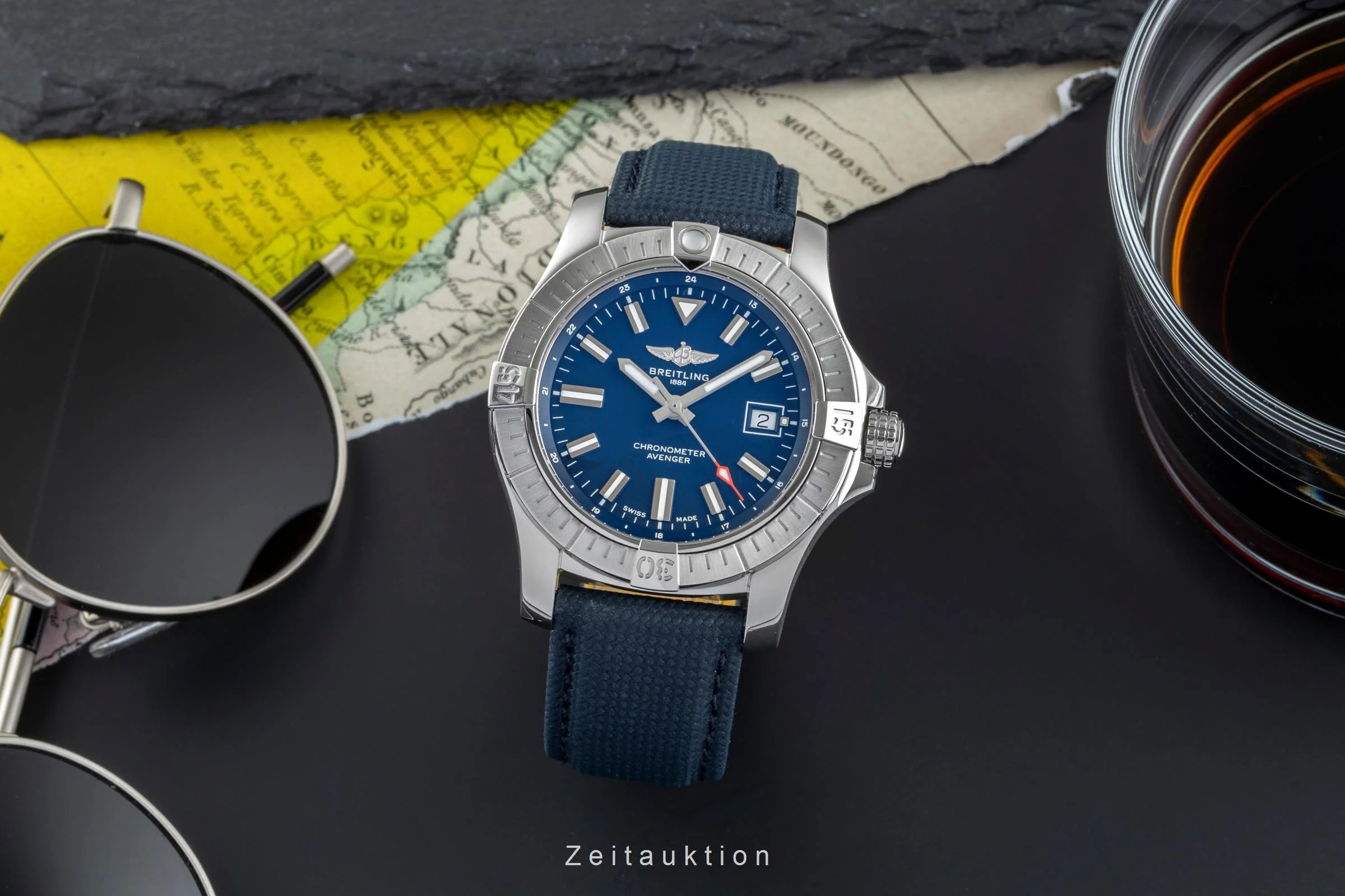 Breitling Avenger steel automatic men's watch A17318 LP: 4800EUR  [2505160] - Image 4