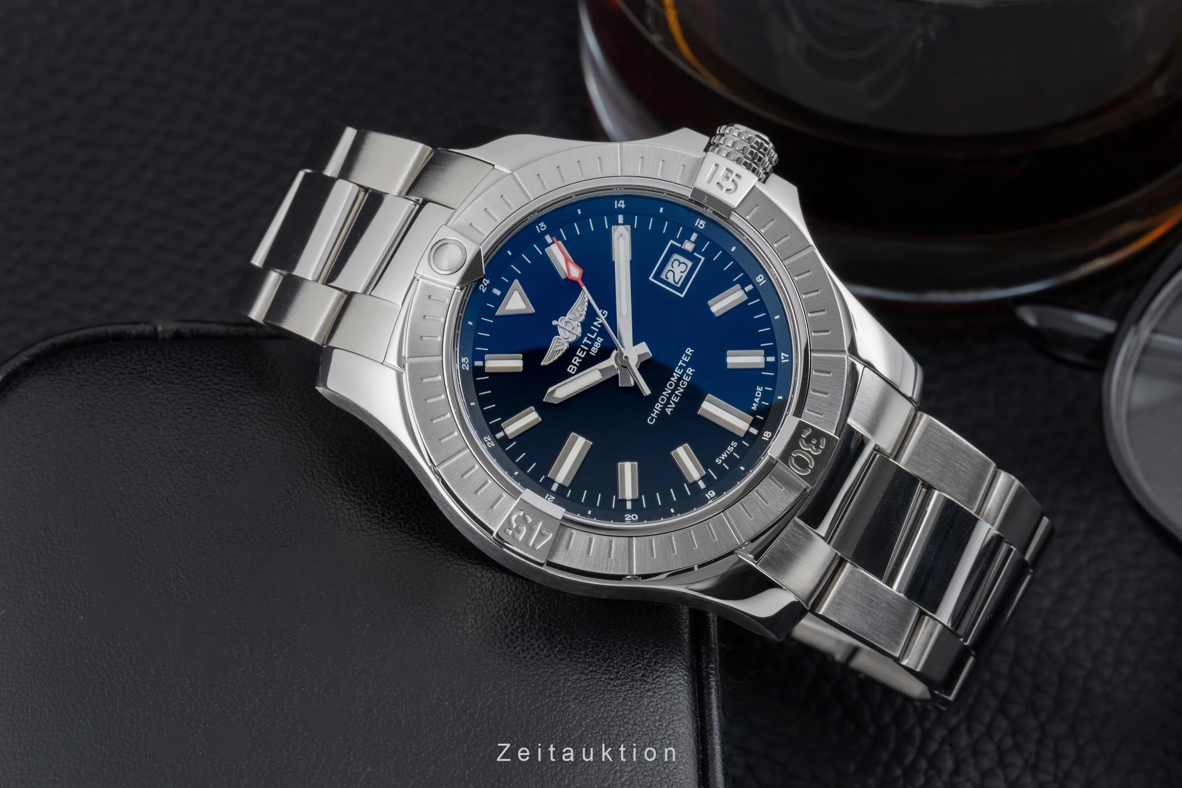 Breitling Avenger steel automatic men's watch A17318101B1A1  [2507269] - Image 3