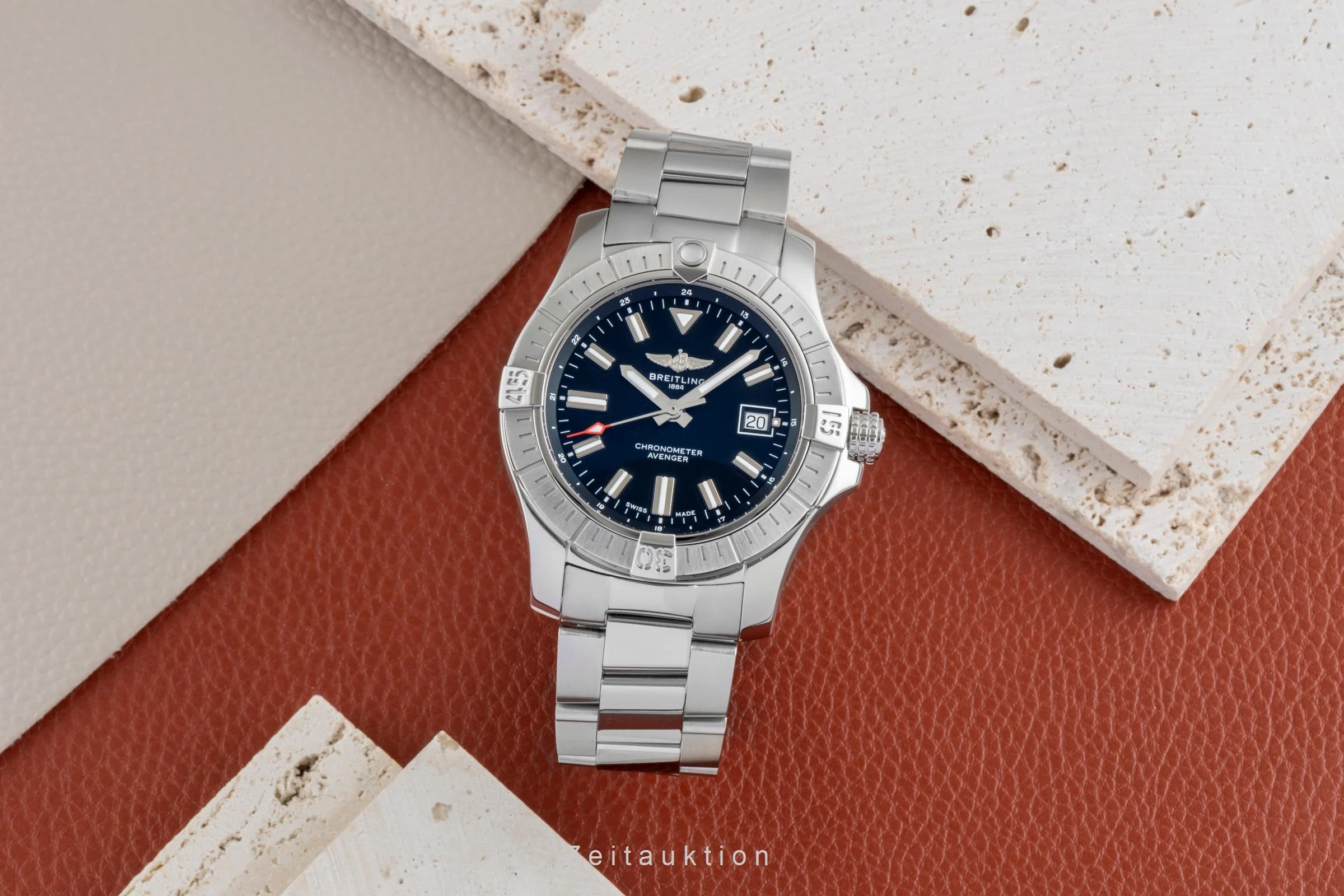 Breitling Avenger steel automatic men's watch A17318101B1X1 LP: 5200EUR  [2507050] - Image 4