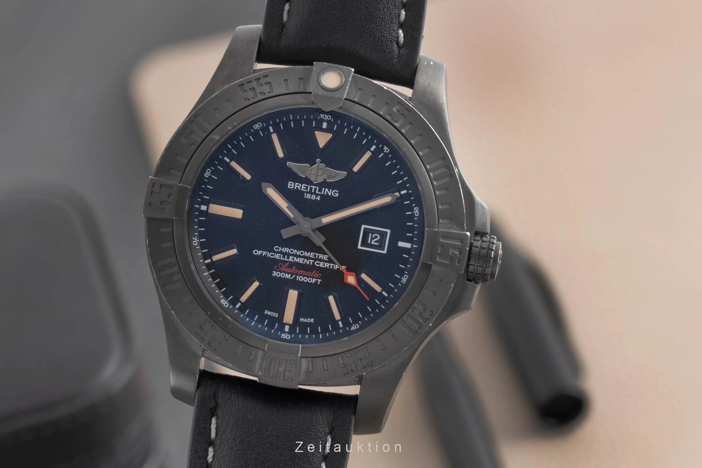 Breitling Avenger titanium automatic men's watch V17310  [2502757] - Image 2