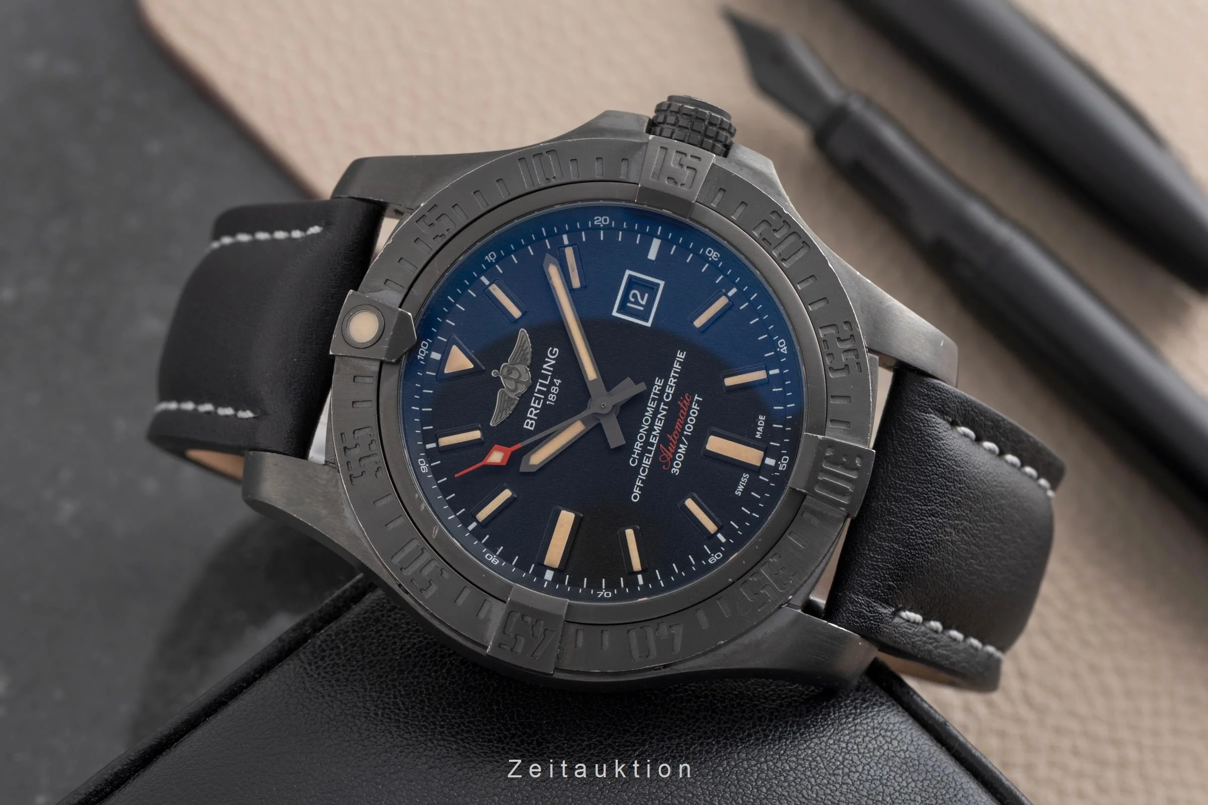 Breitling Avenger titanium automatic men's watch V17310  [2502757] - Image 3