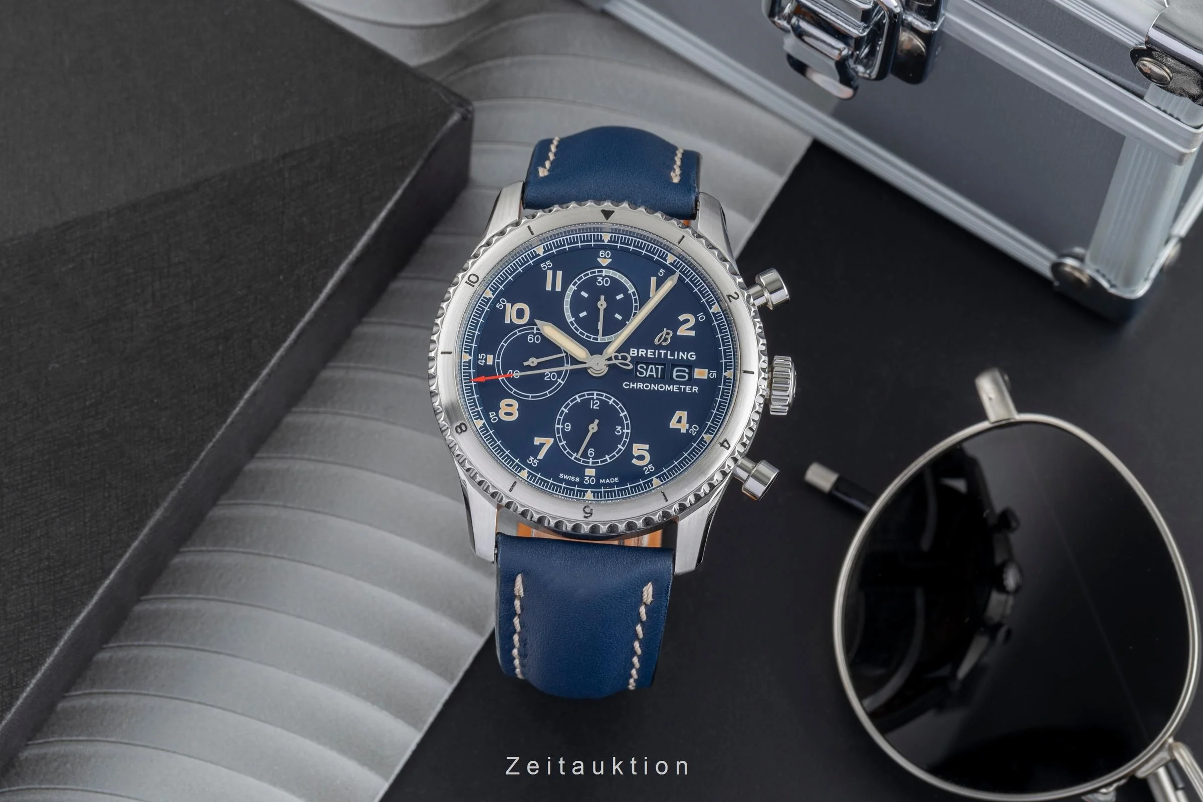 Breitling Aviator 8 chronograph steel automatic men's watch A13316  [2505465] - Image 4