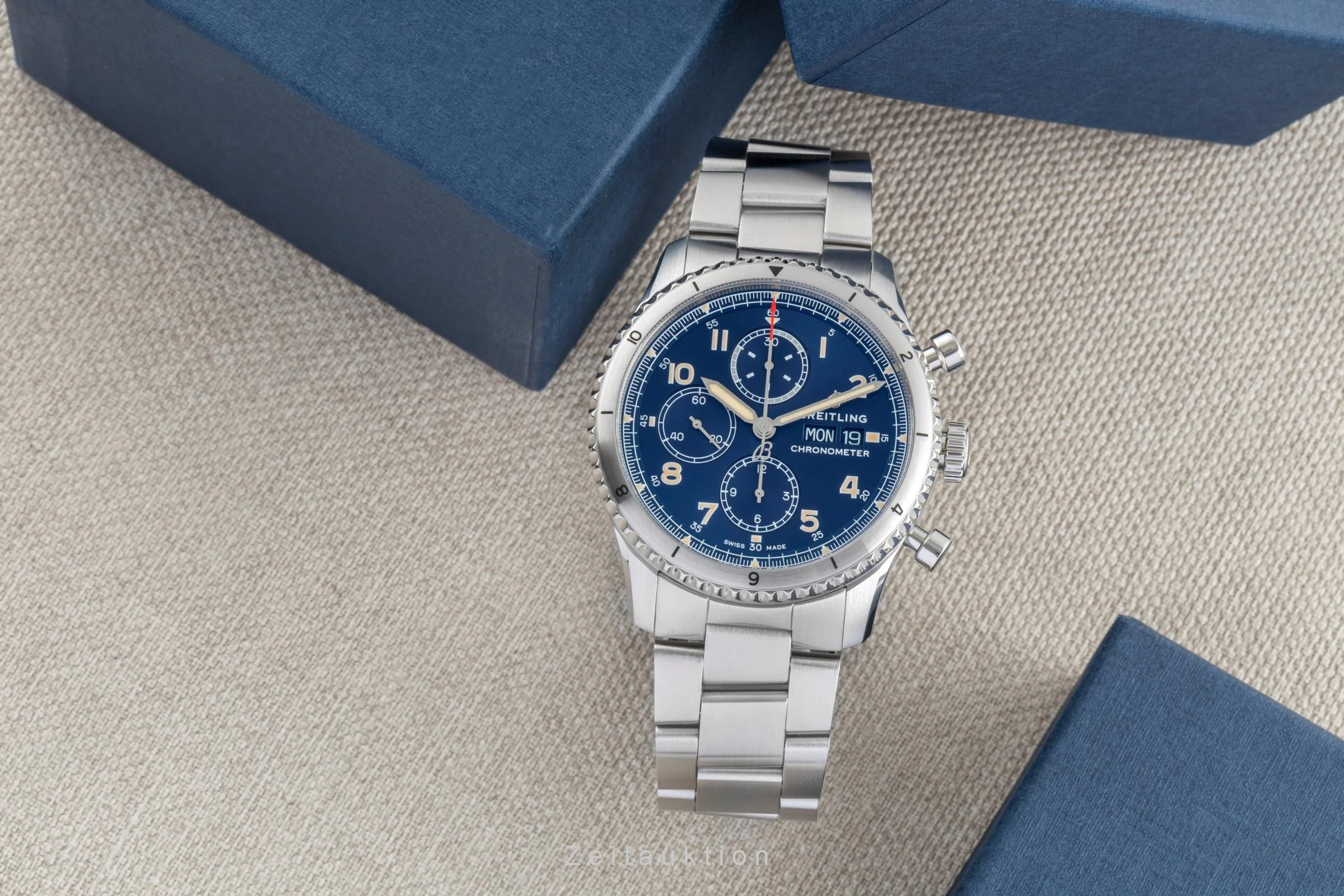 Breitling Aviator 8 chronograph steel automatic men's watch A13316  [2506578] - Image 4
