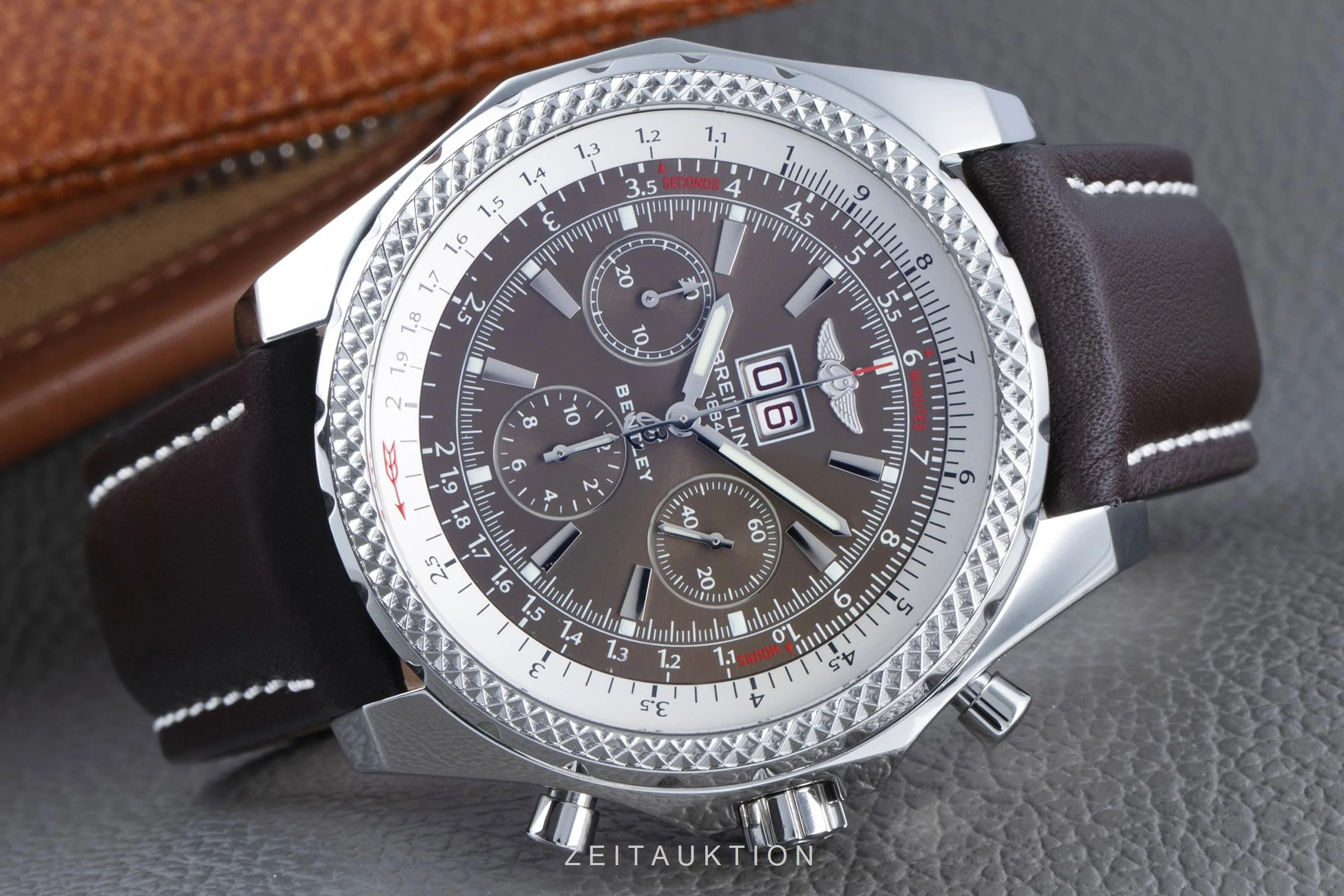 Breitling Bentley 6.75 chronograph steel automatic men's watch A44362  [2104042] - Image 2