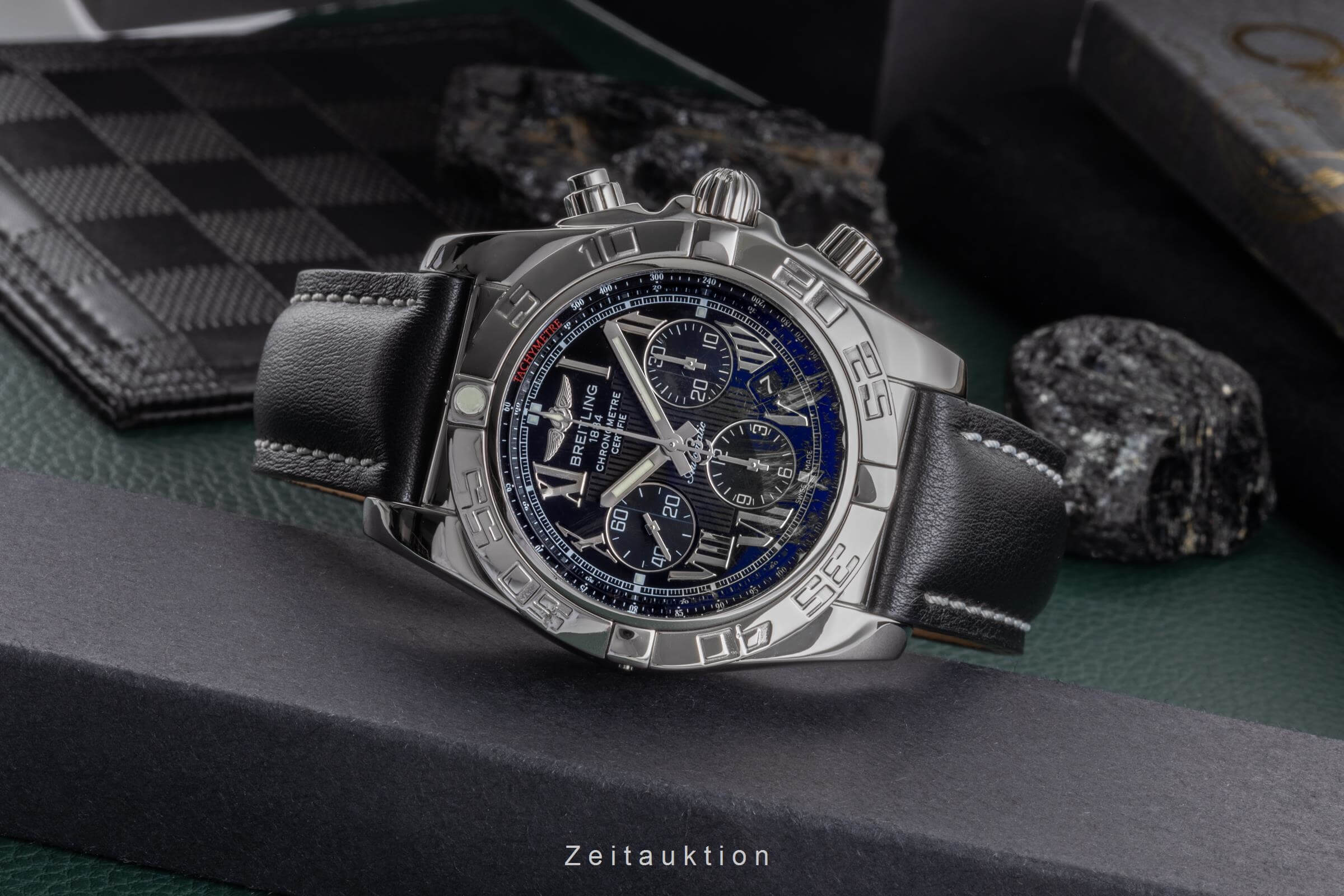 Breitling Chronomat 44 chronograph steel automatic men's watch AB0110  [2405331] - Image 2