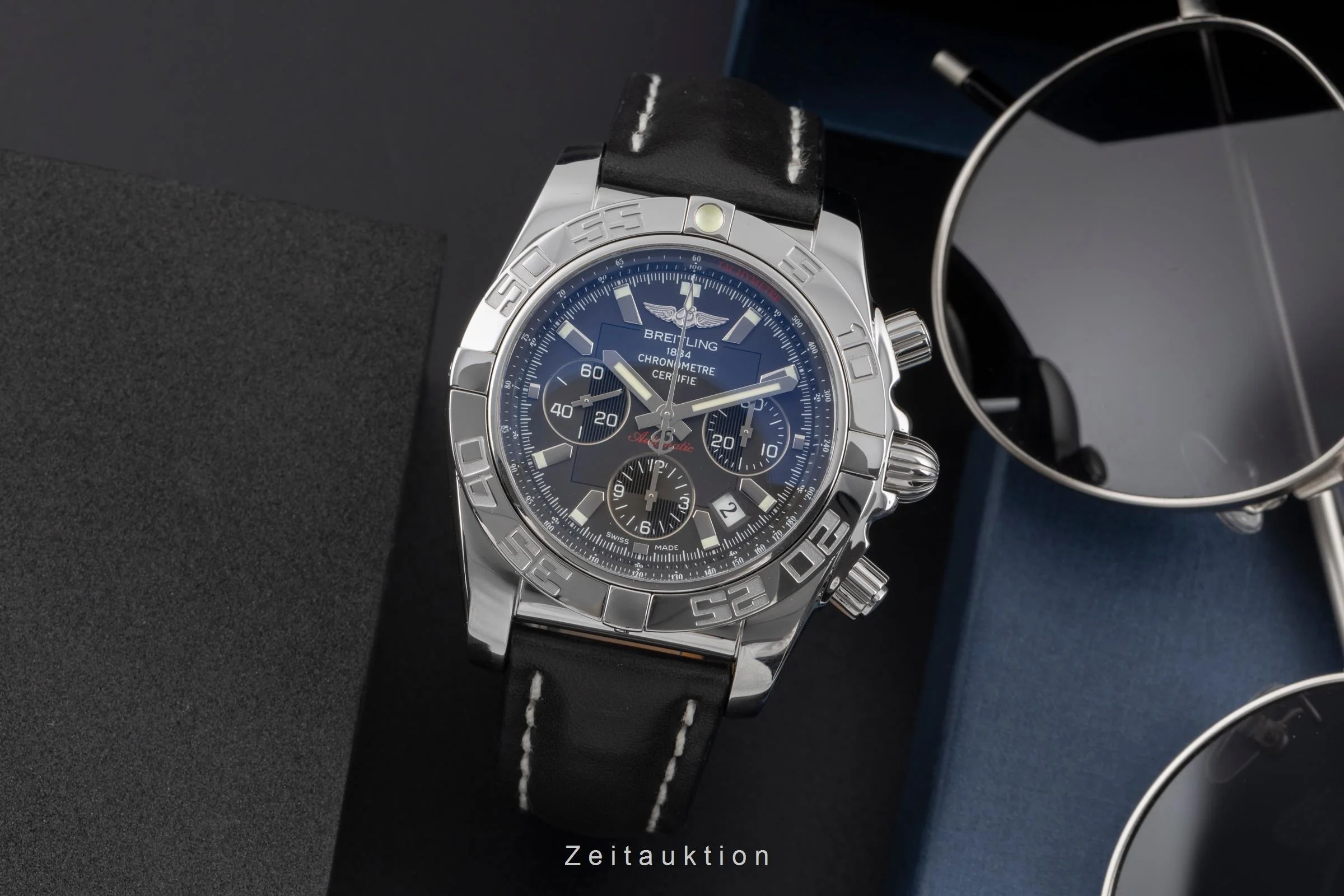 Breitling Chronomat 44 chronograph steel automatic men's watch AB0110  [2505430] - Image 4