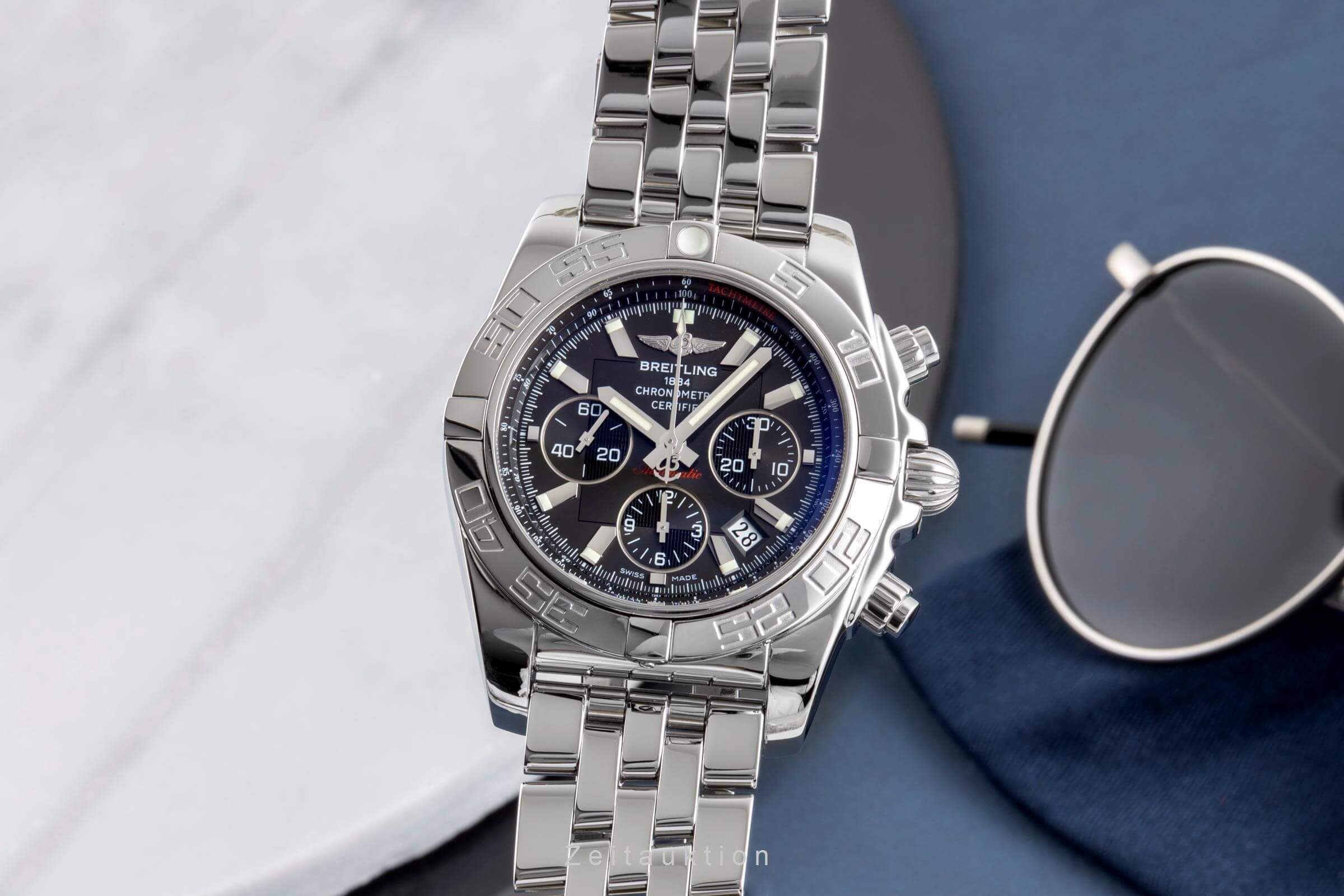 Breitling Chronomat 44 chronograph steel automatic men's watch AB0110,  AB011M24PA  [2500950] - Image 2