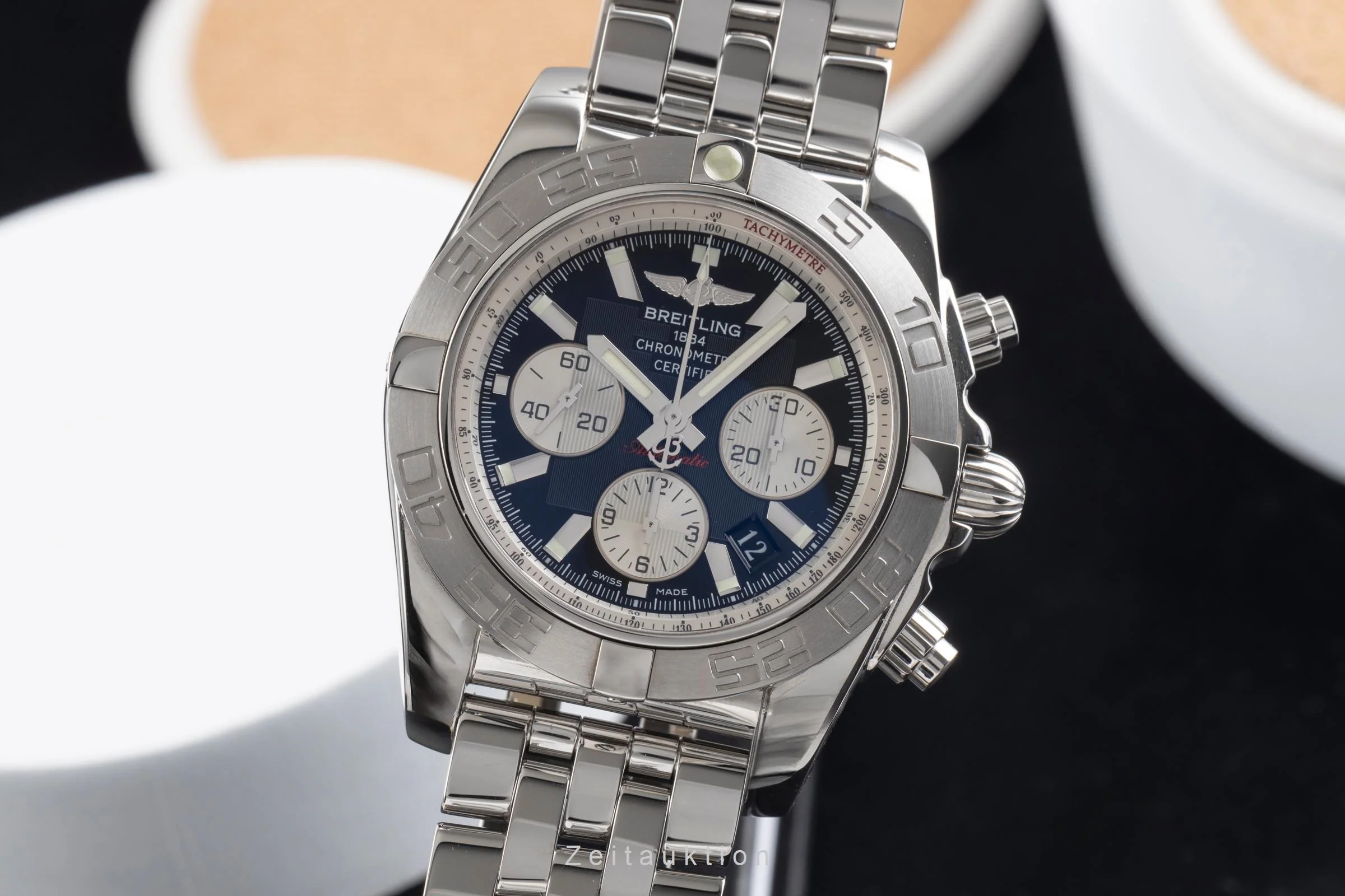 Breitling Chronomat 44 chronograph steel automatic men's watch AB011012/B967  [2503503] - Image 2