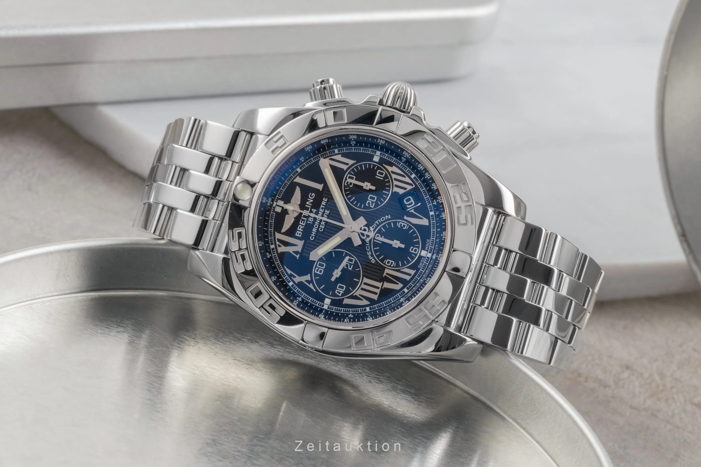 Breitling Chronomat 44 chronograph steel automatic men's watch AB011012/BD89  [2503510] - Image 3