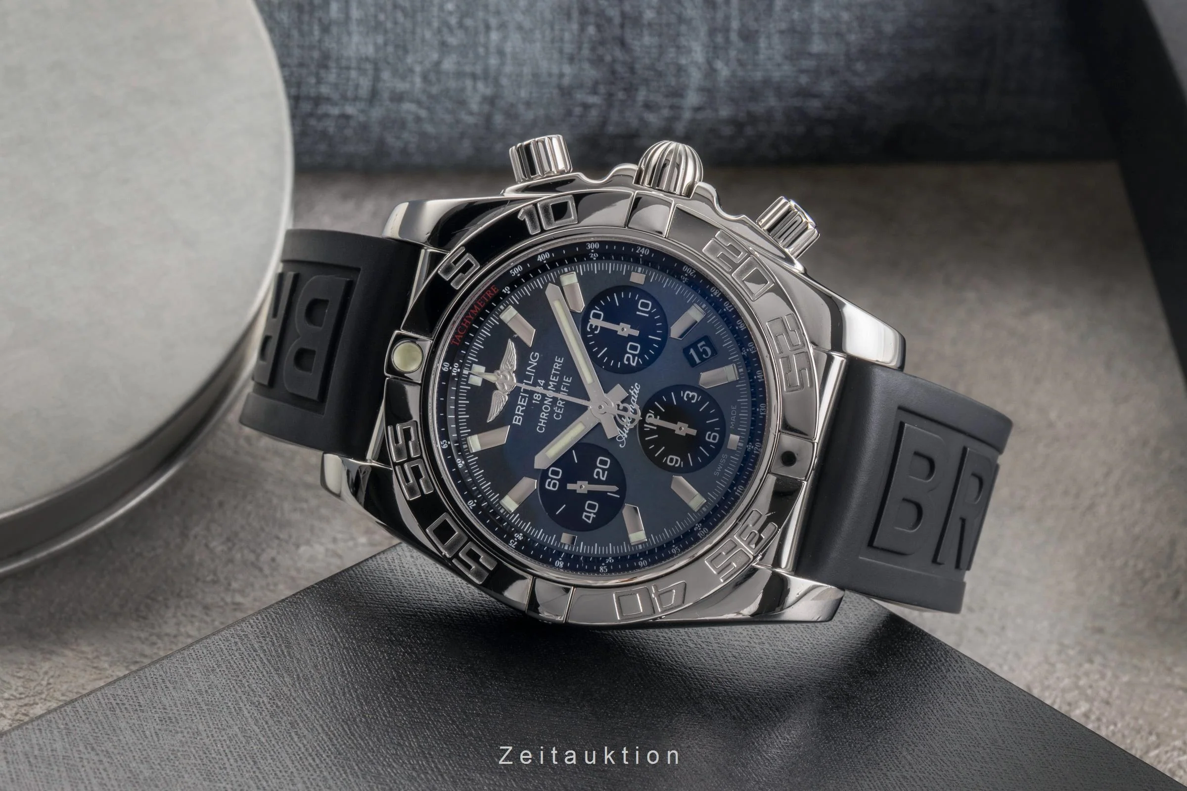 Breitling Chronomat 44 chronograph steel automatic men's watch AB0111 Limited  [2503080] - Image 3