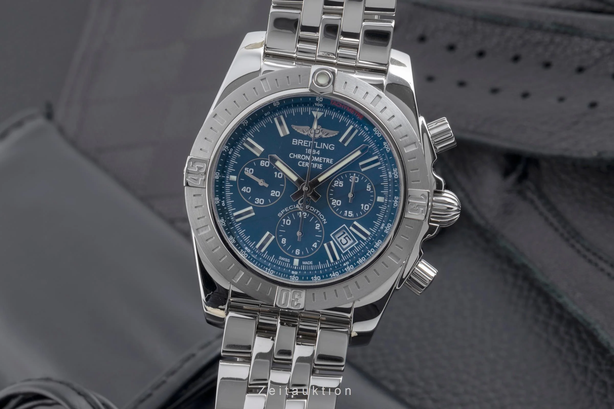 Breitling Chronomat 44 chronograph steel automatic men's watch AB011511/BF70  [2503309] - Image 2