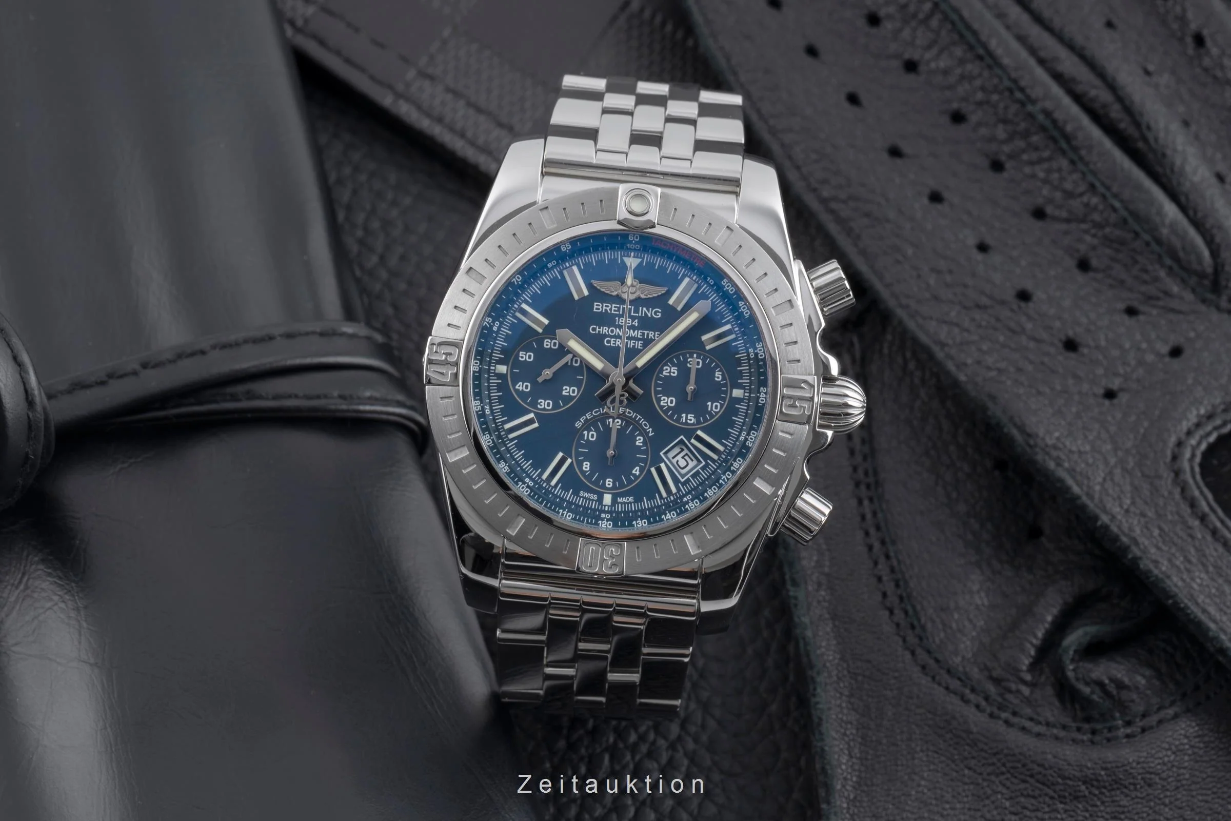Breitling Chronomat 44 chronograph steel automatic men's watch AB011511/BF70  [2503309] - Image 4