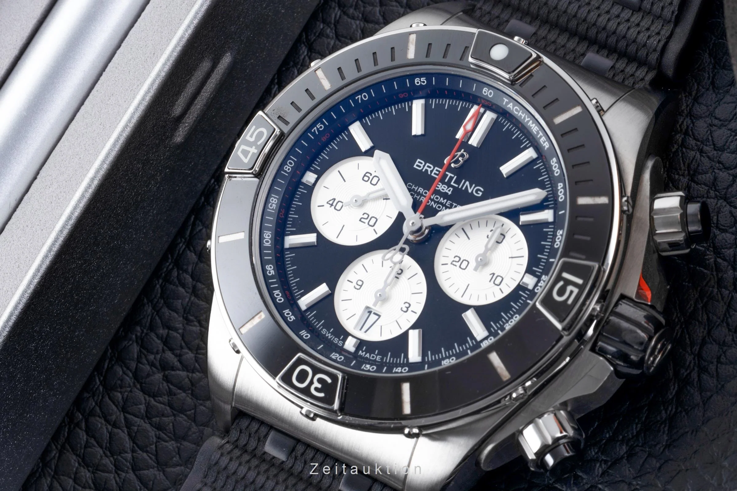 Breitling Chronomat 44 chronograph steel automatic men's watch AB0136 LP: 9850EUR  [2506523] - Image 15