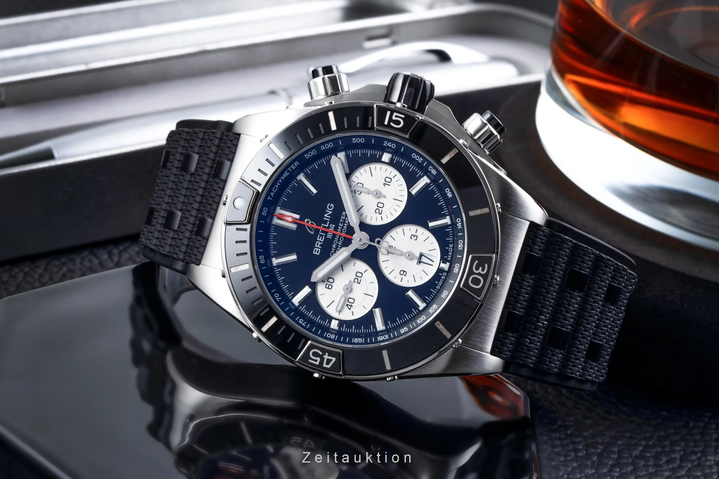 Breitling Chronomat 44 chronograph steel automatic men's watch AB0136 LP: 9850EUR  [2506523] - Image 3