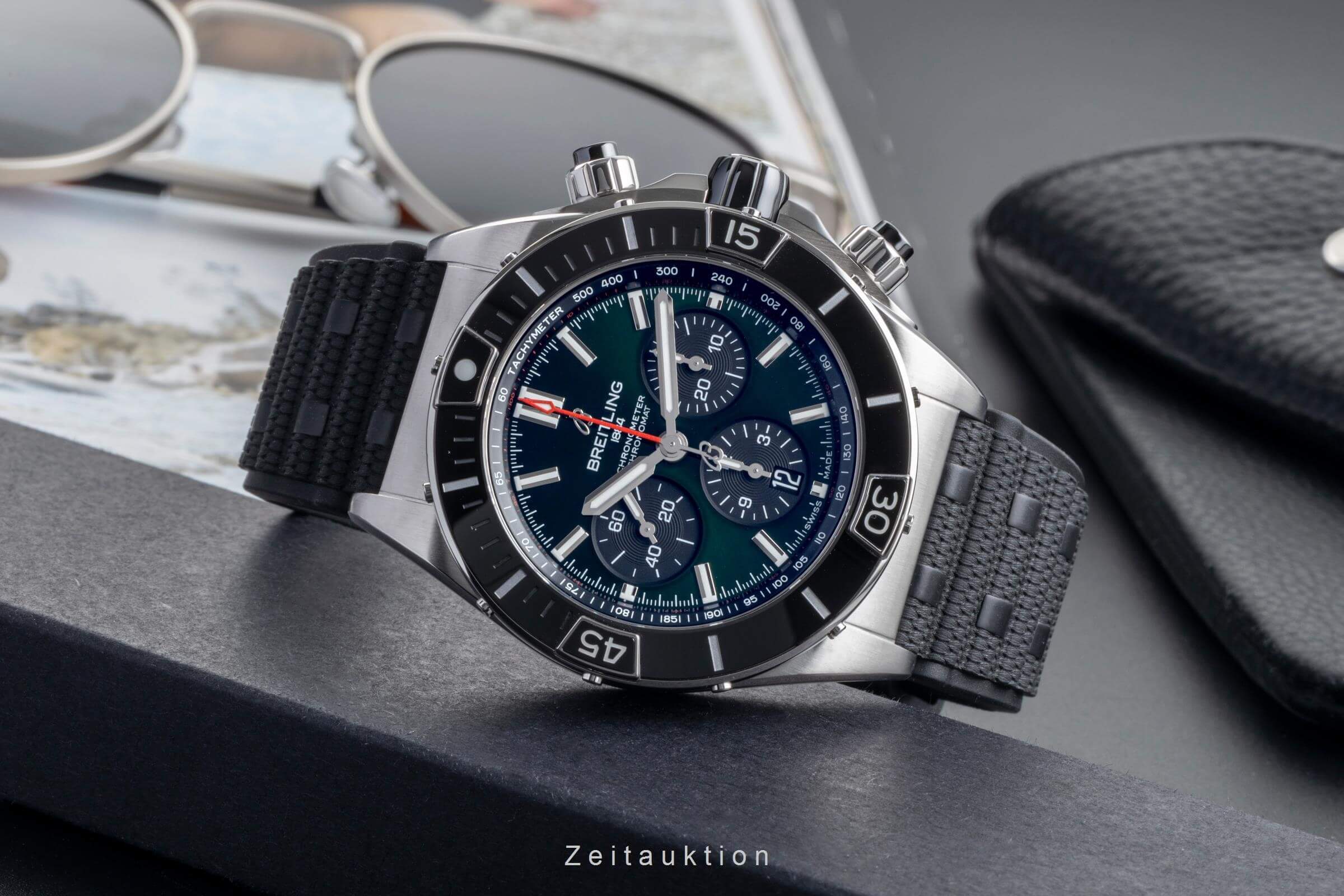 Breitling Chronomat 44 chronograph steel automatic men's watch AB0136251L1S1 LP: 9550EUR  [2501807] - Image 3