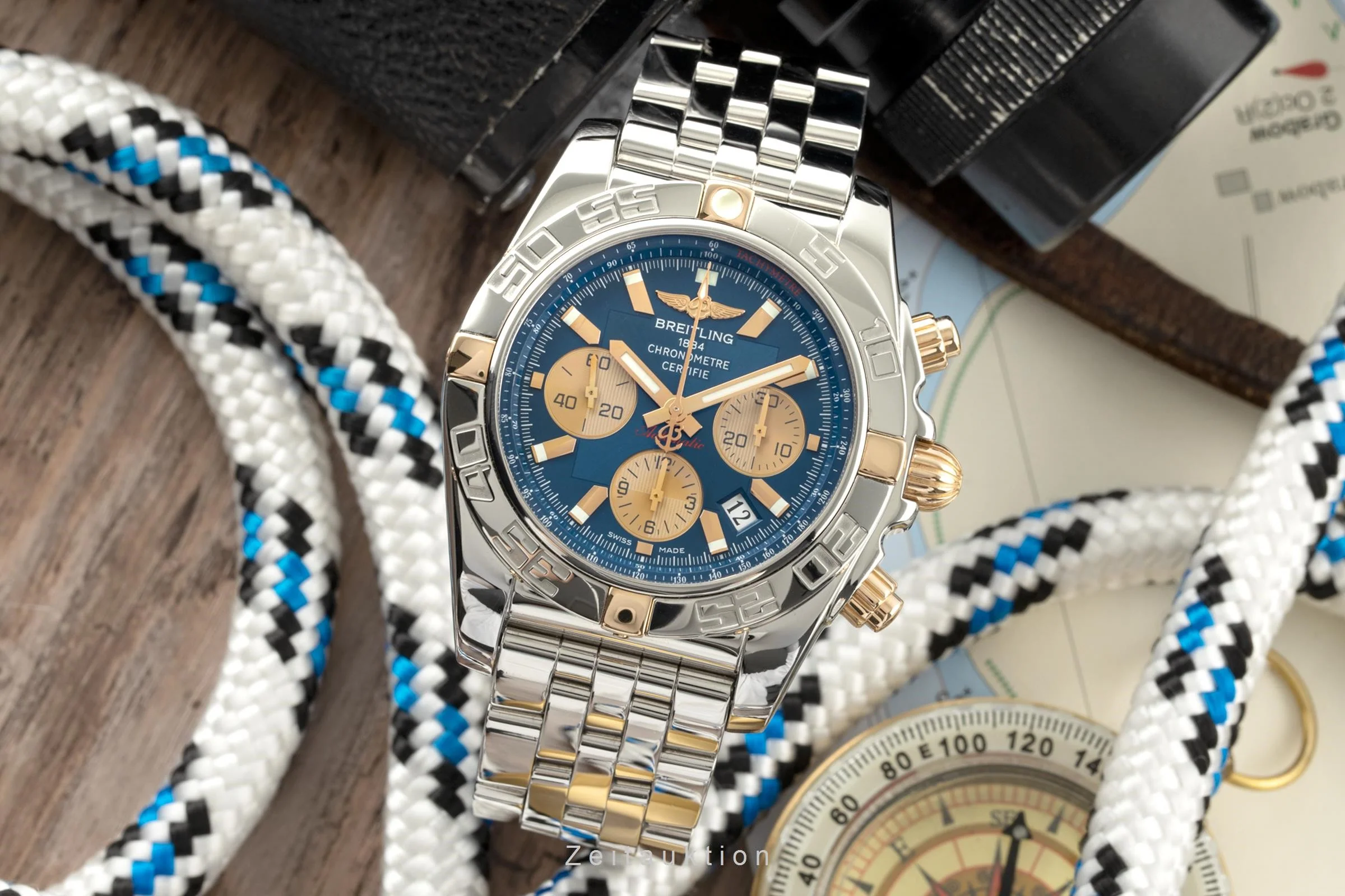 Breitling Chronomat 44 chronograph steel / gold automatic men's watch IB0110 LP: 8150EUR  [2200736] - Image 3