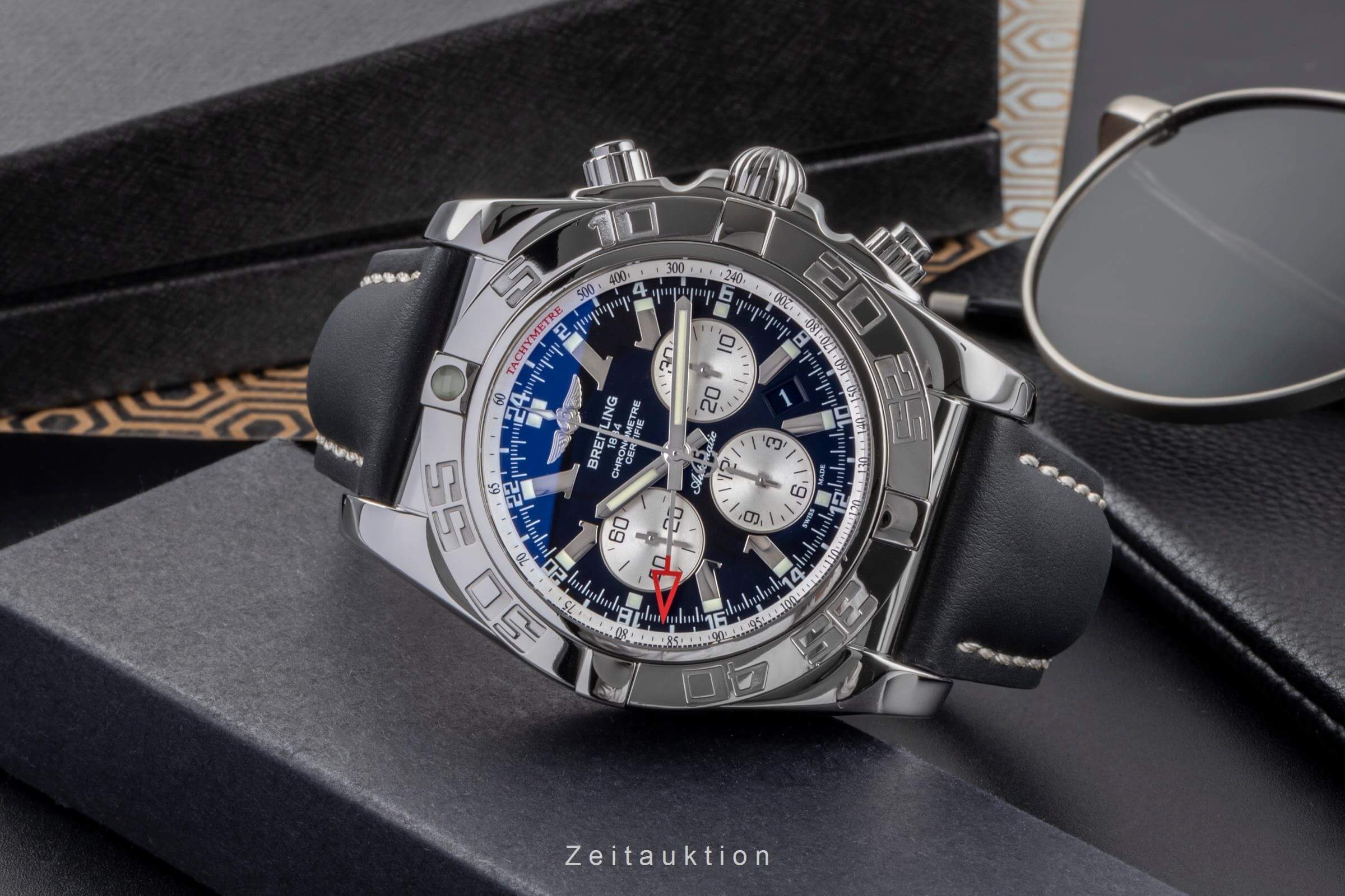 Breitling Chronomat 47 GMT chronograph steel automatic men's watch AB041012/BA69  [2501927] - Image 3