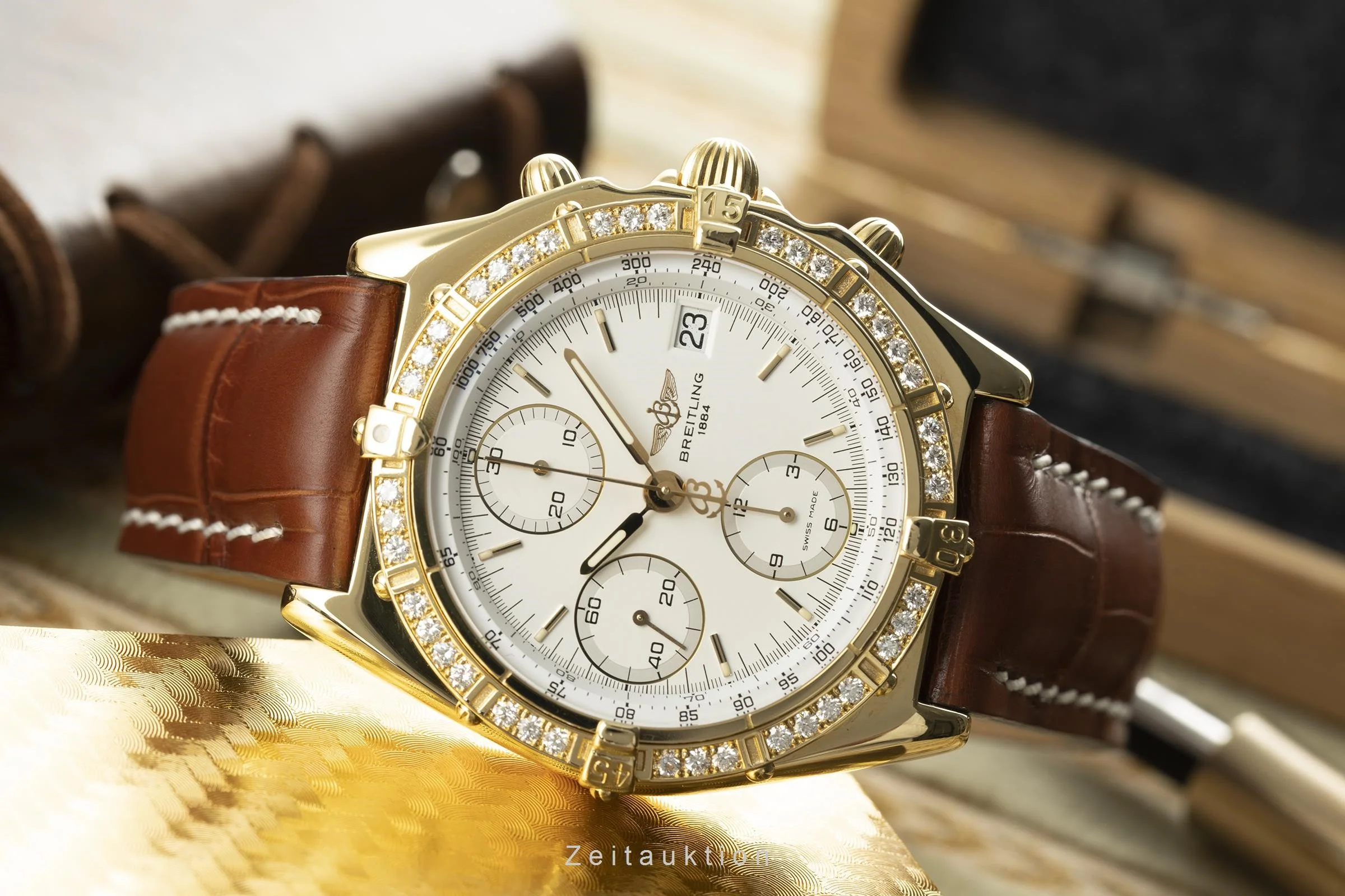 Breitling Chronomat chronograph 18 ct gold automatic men's watch K13048  [2201156] - Image 2