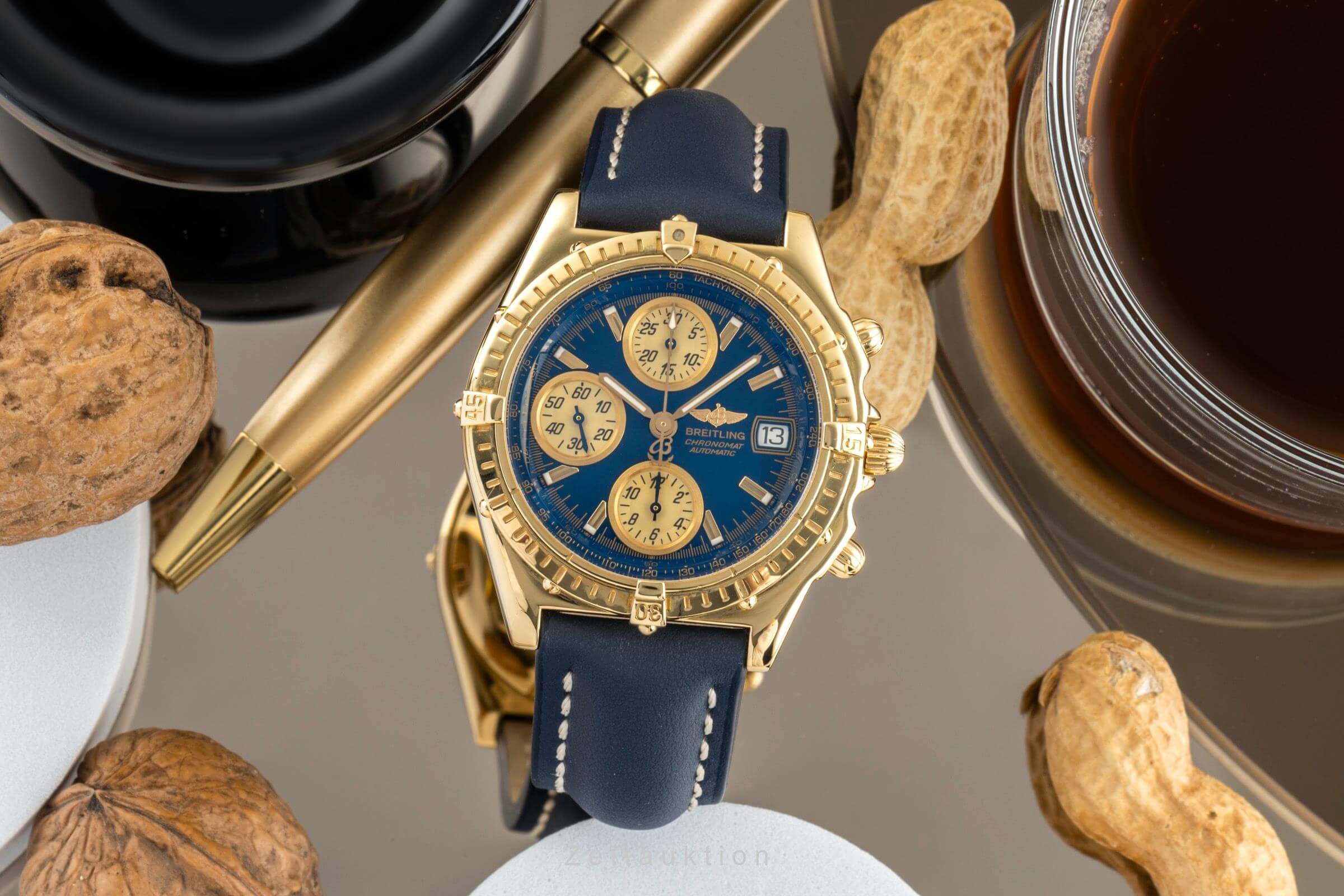 Breitling Chronomat chronograph 18 ct gold automatic men's watch K13050.1  [2402735] - Image 3