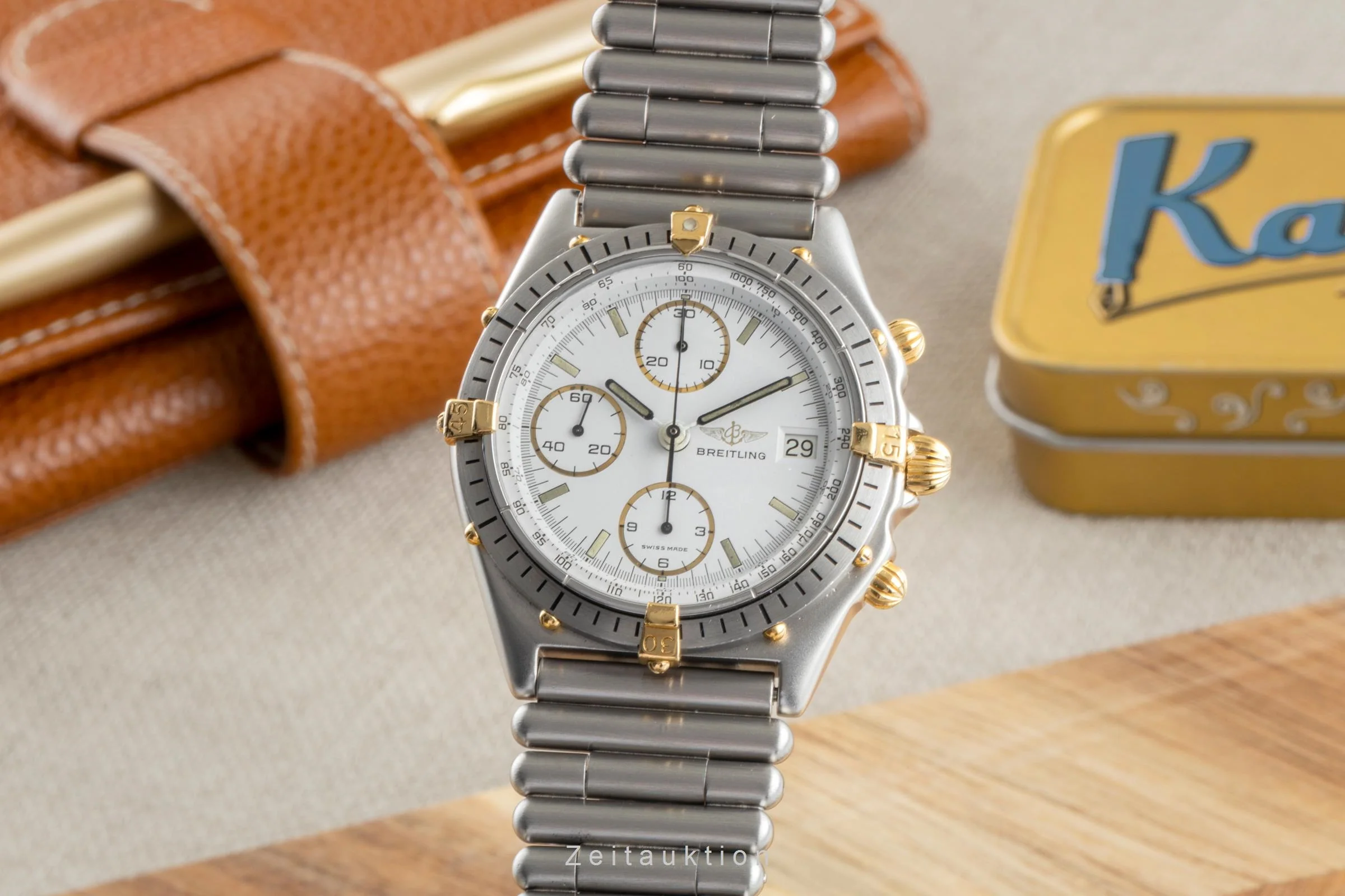 Breitling Chronomat chronograph gilt / steel automatic men's watch 81950  [2505250] - Image 2