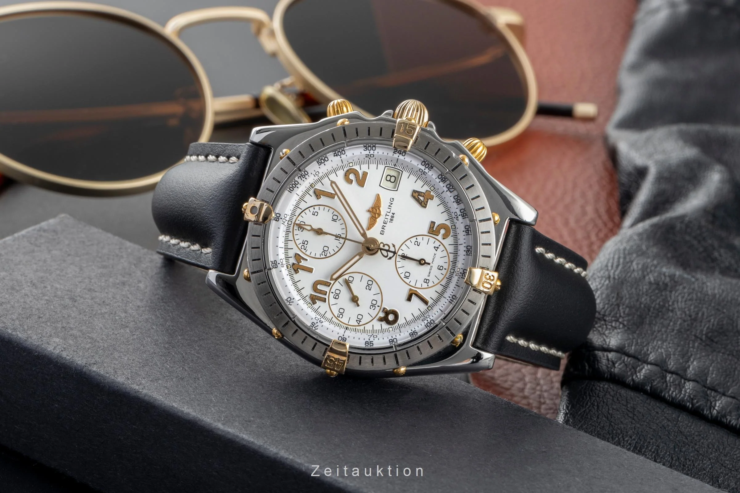 Breitling Chronomat chronograph gilt / steel automatic men's watch B13047  [2502249] - Image 3