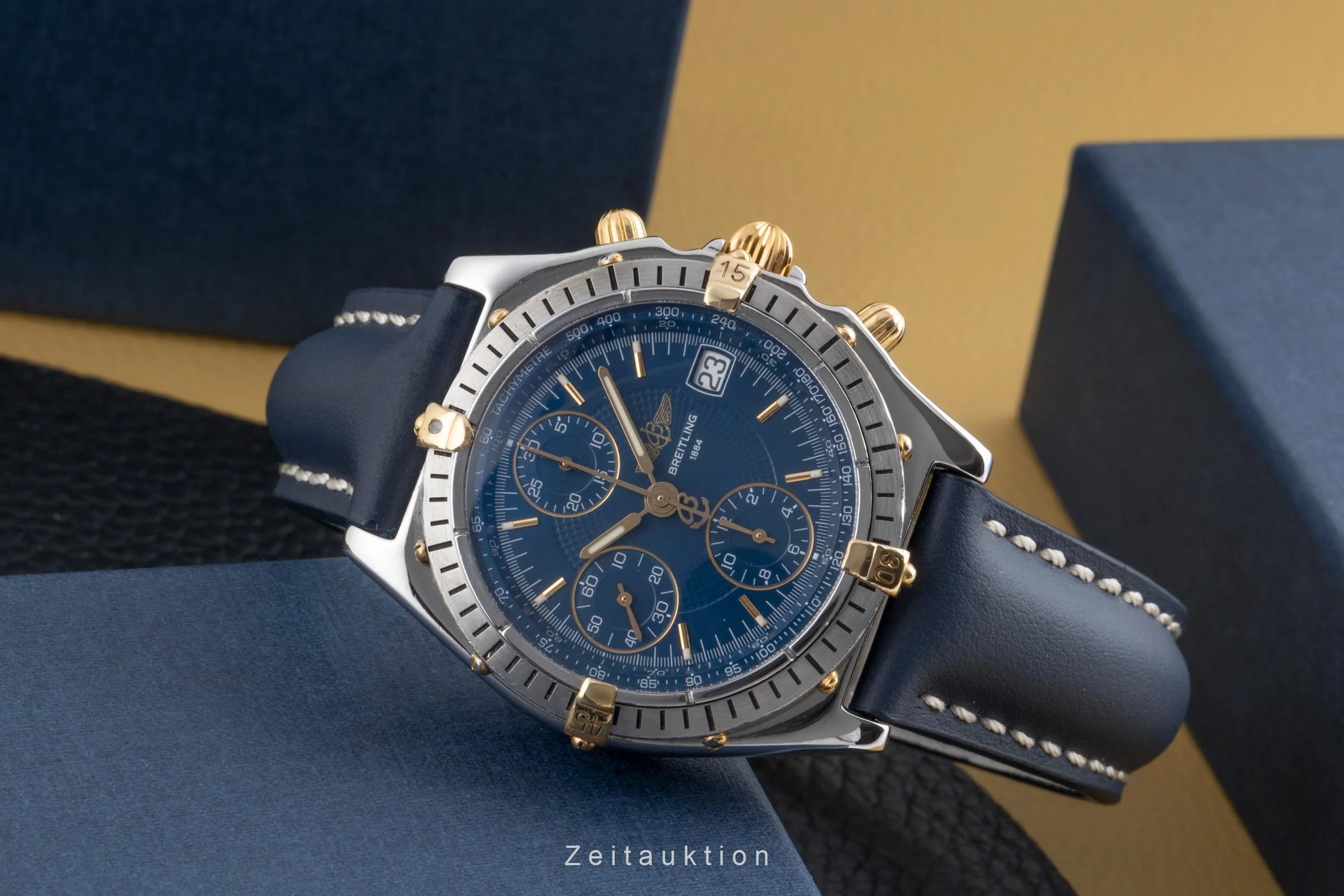 Breitling Chronomat chronograph gilt / steel automatic men's watch B13047  [2502341] - Image 3