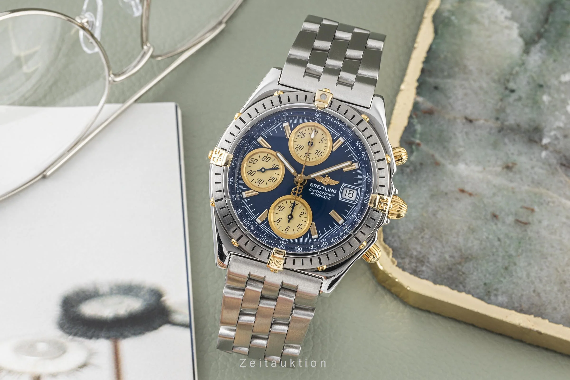 Breitling Chronomat chronograph gilt / steel automatic men's watch B13048  [2300505] - Image 3