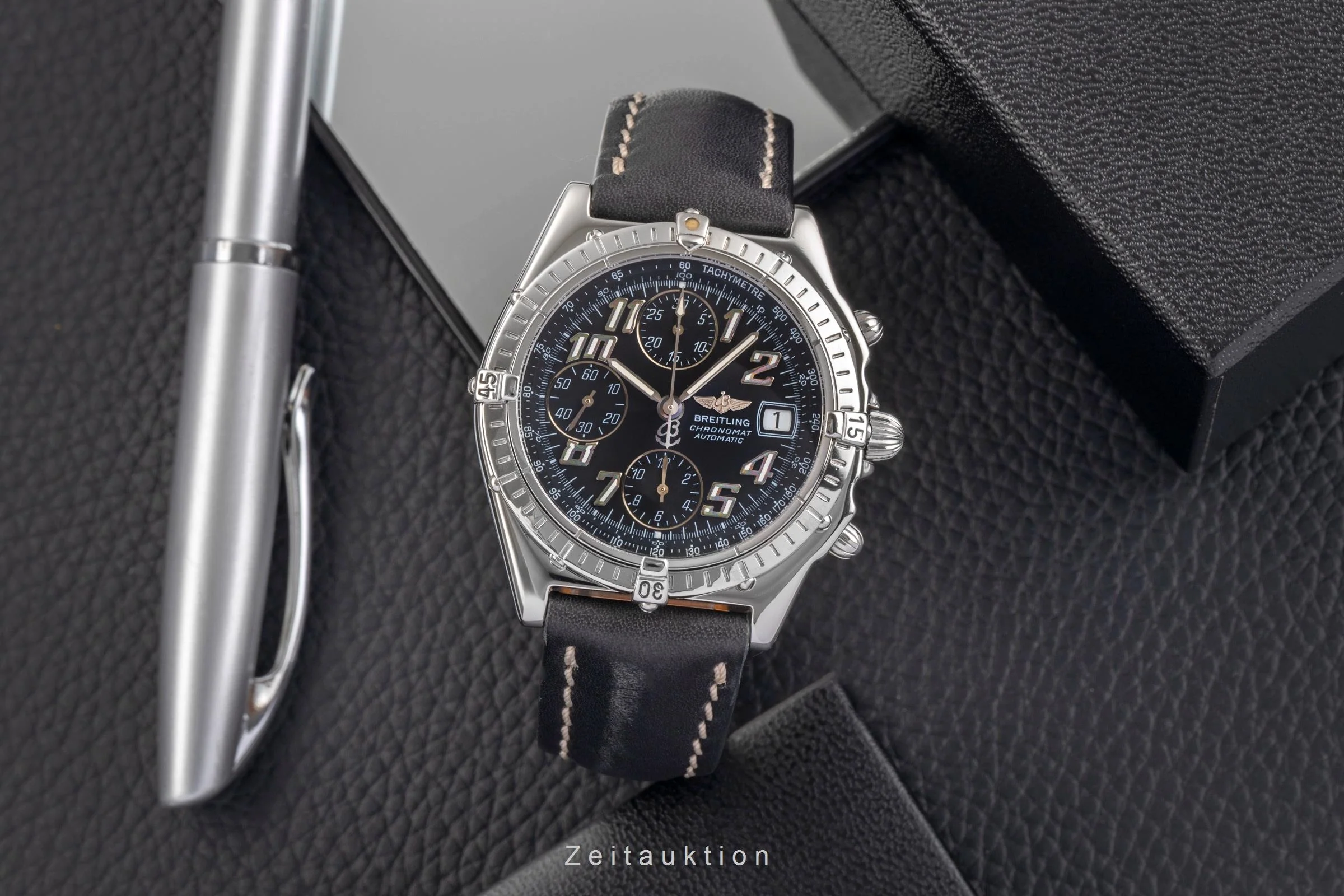 Breitling Chronomat chronograph steel automatic men's watch A13050.1  [2503461] - Image 4