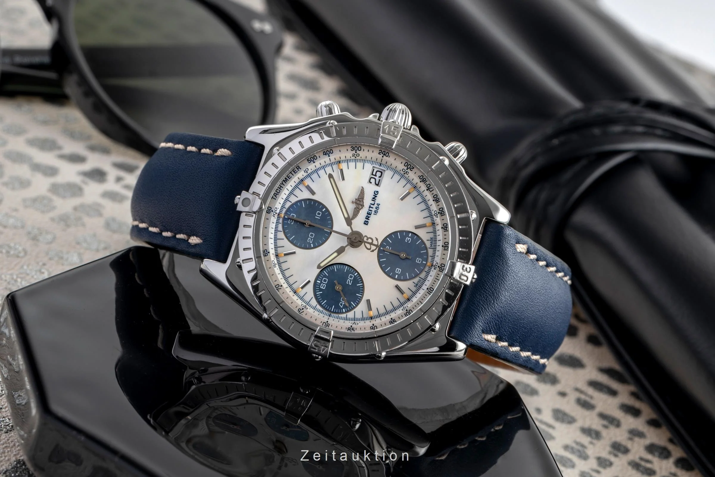 Breitling Chronomat chronograph steel automatic men's watch A13050.1  [2504158] - Image 3