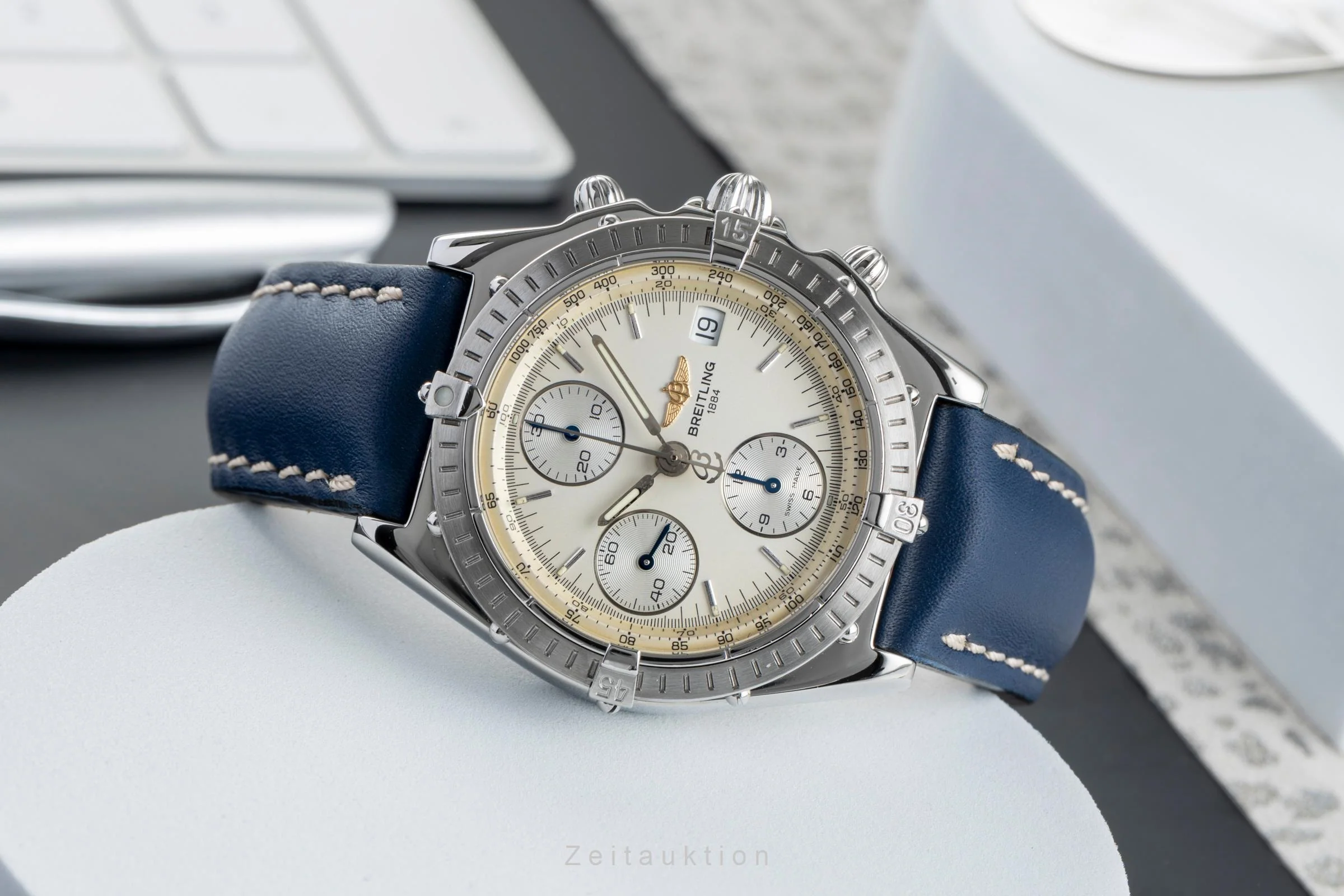 Breitling Chronomat chronograph steel automatic men's watch A13050  [2504000] - Image 3