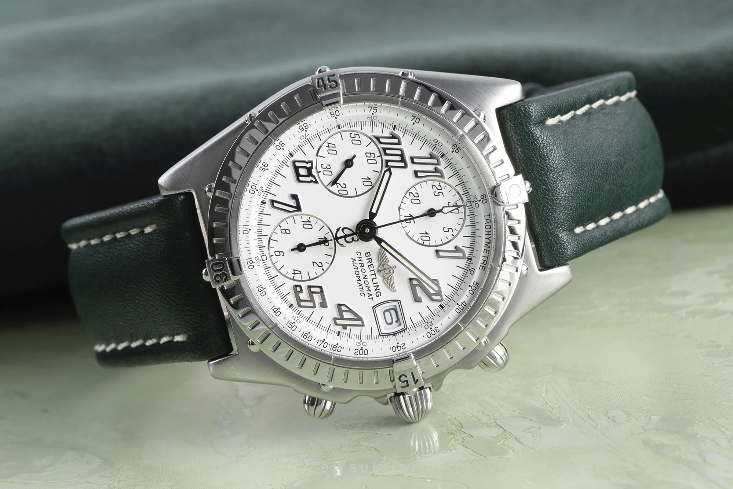 Breitling Chronomat chronograph steel automatic men's watch A13350 LP: 7900EUR  [2110182] - Image 2