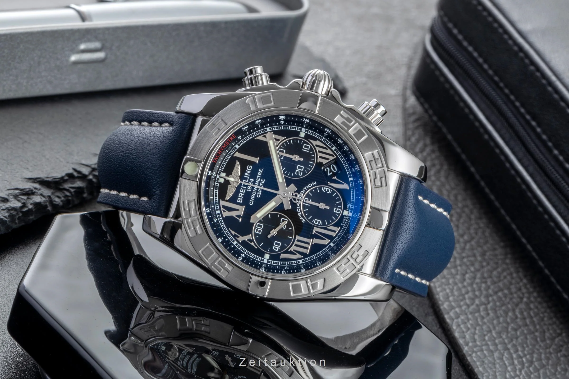 Breitling Chronomat chronograph steel automatic men's watch AB0110  [2506640] - Image 3
