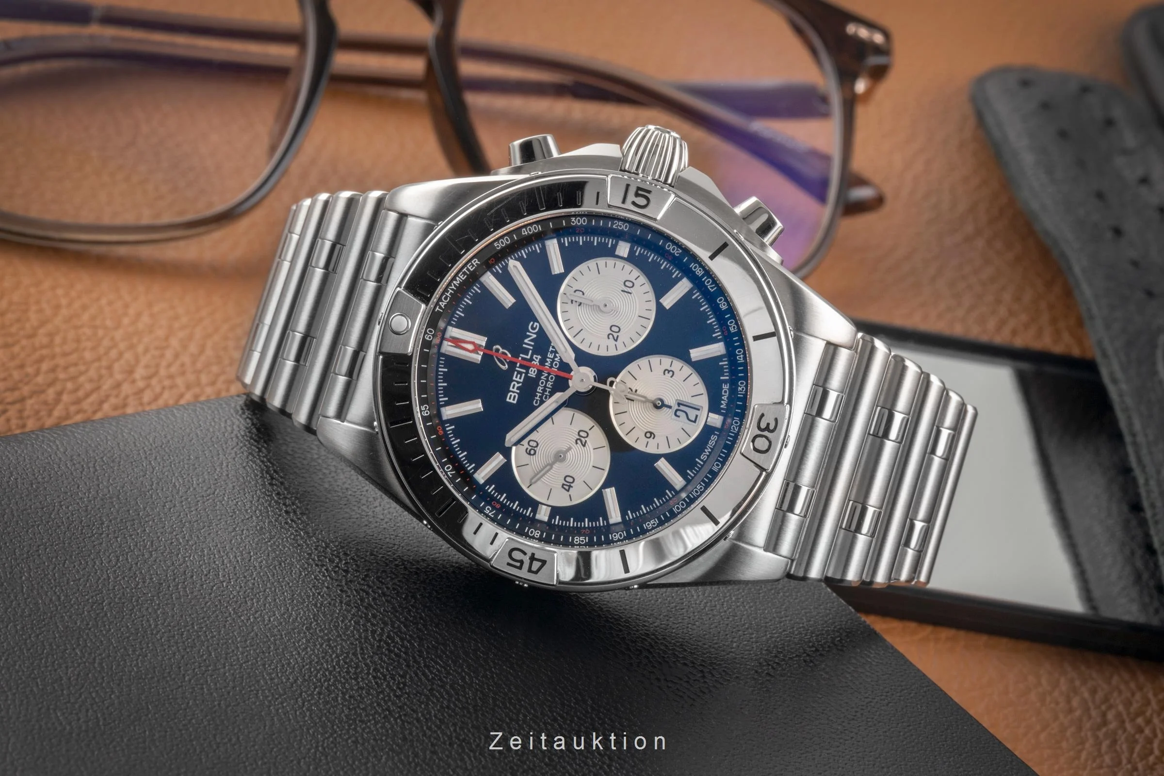 Breitling Chronomat chronograph steel automatic men's watch AB0134101B1A1  [2504629] - Image 3