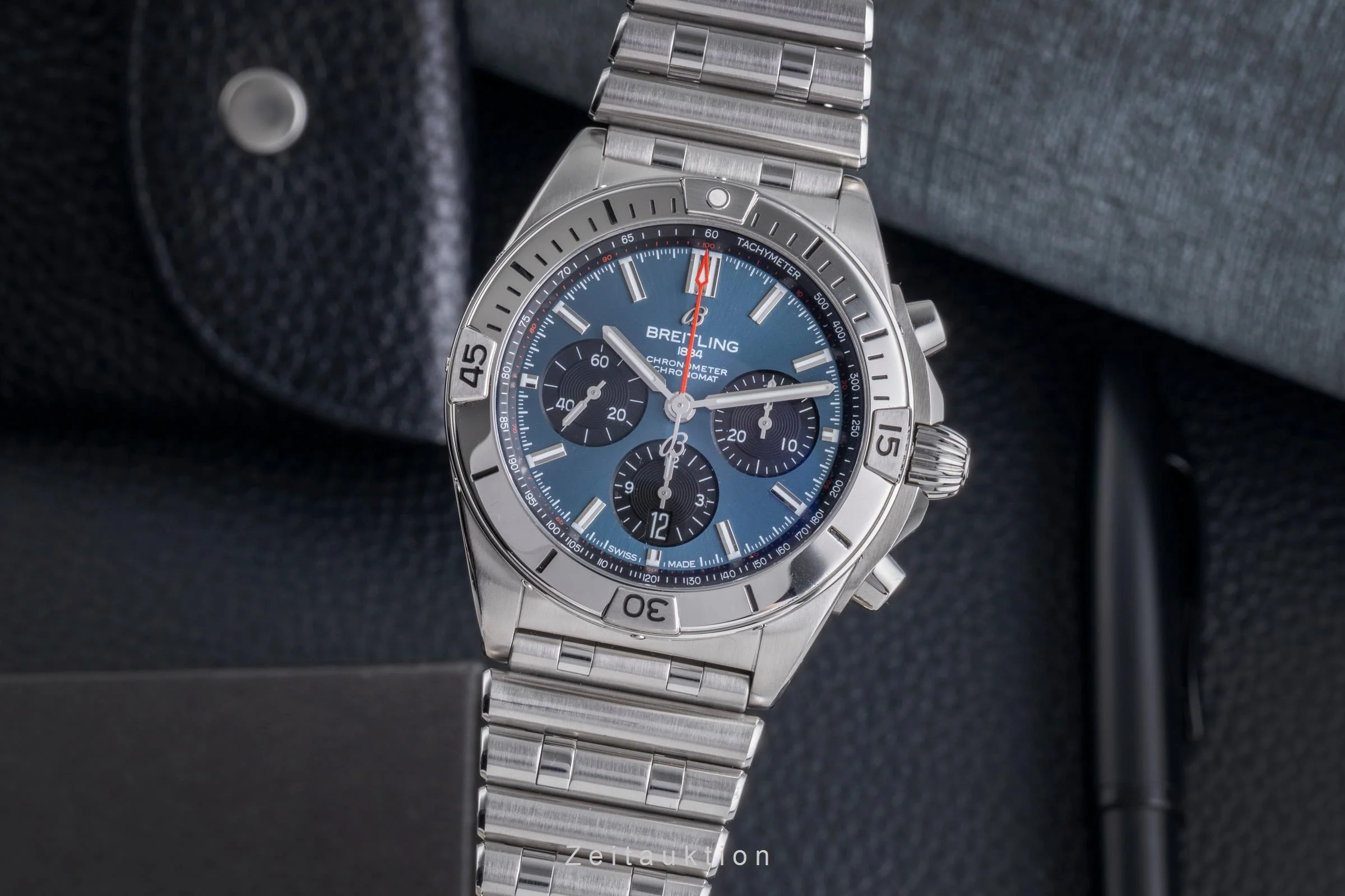 Breitling Chronomat chronograph steel automatic men's watch AB0134101C1A1 LP: 9400EUR  [2507550] - Image 2