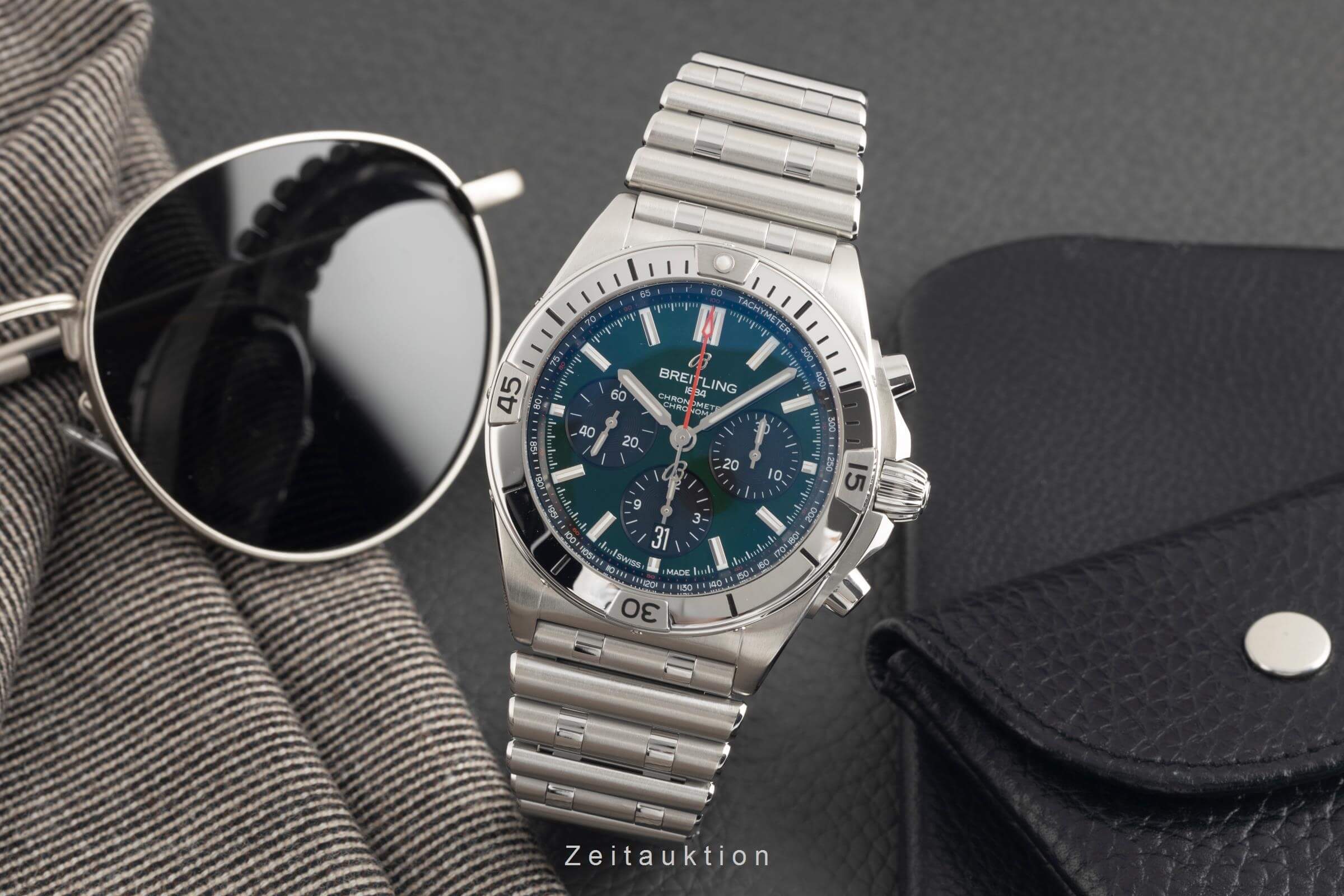 Breitling Chronomat chronograph steel automatic men's watch AB0134101L1A1 LP: 8900EUR  [2501484] - Image 4