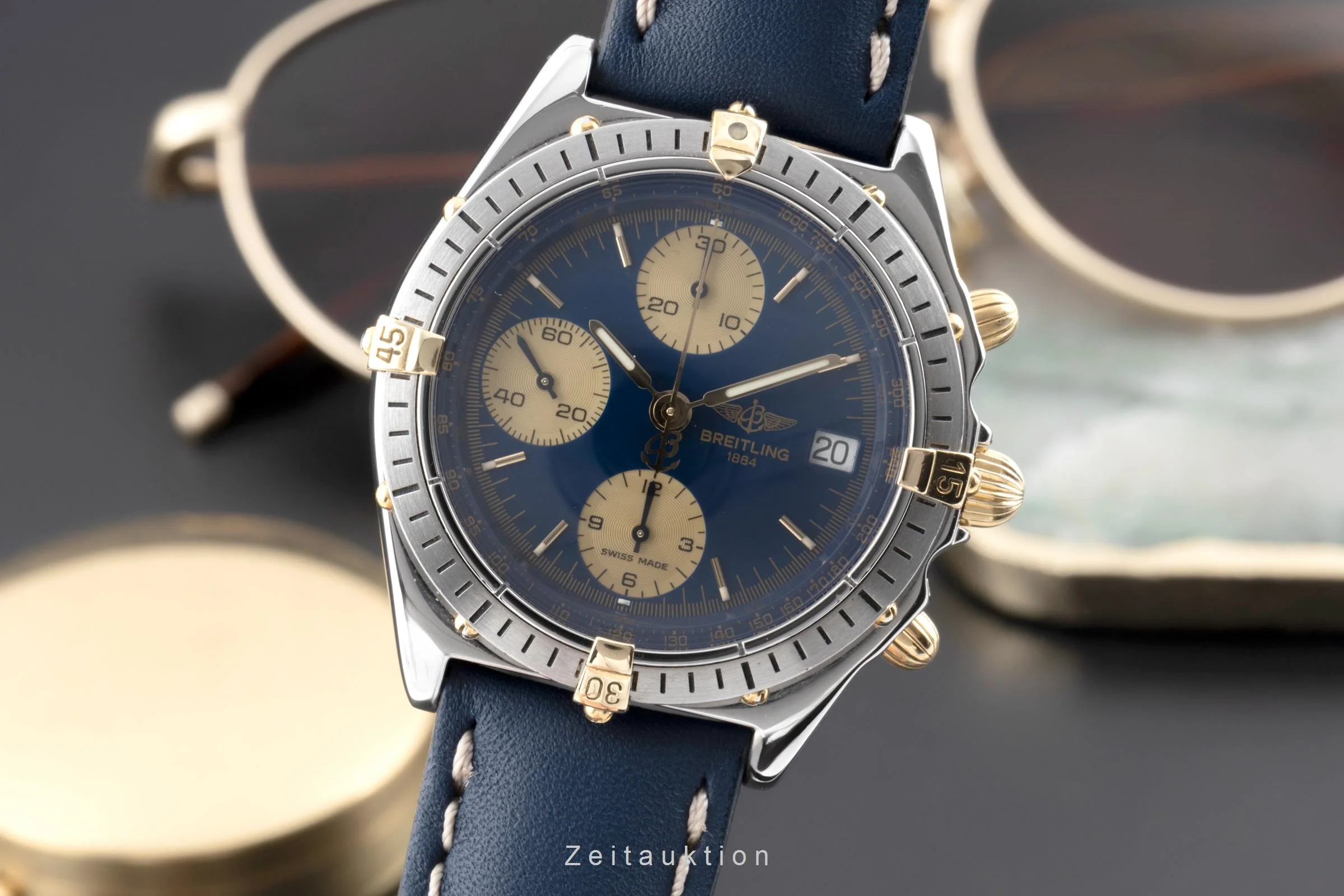 Breitling Chronomat chronograph steel / gold automatic men's watch B13048  [2506266] - Image 2