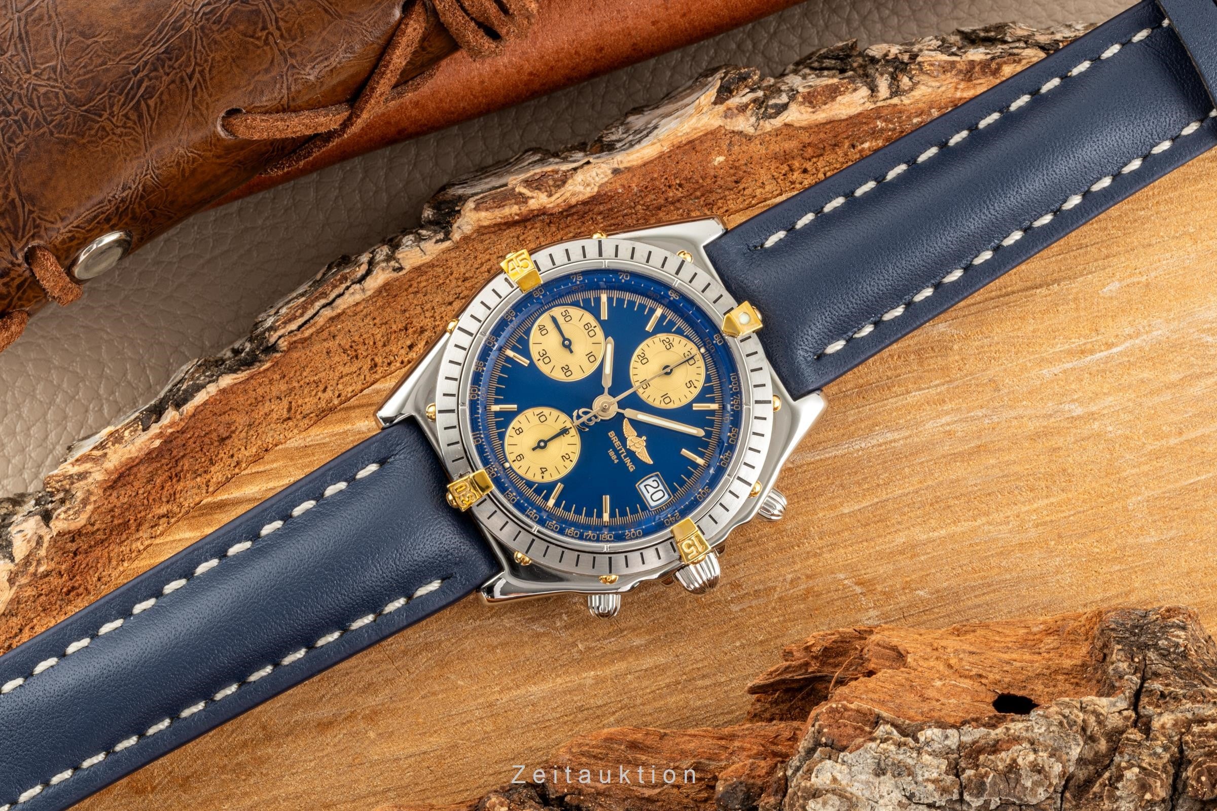 Breitling Chronomat chronograph steel / gold automatic men's watch B13050.1  [2302689] - Image 3