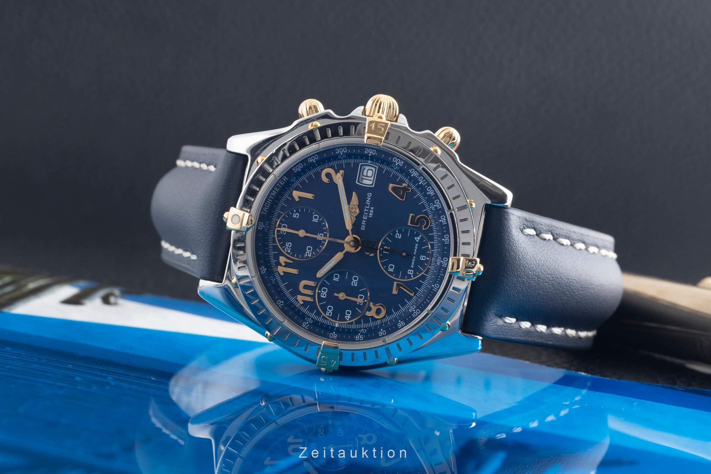 Breitling Chronomat chronograph steel / gold automatic men's watch B13050.1  [2501177] - Image 3