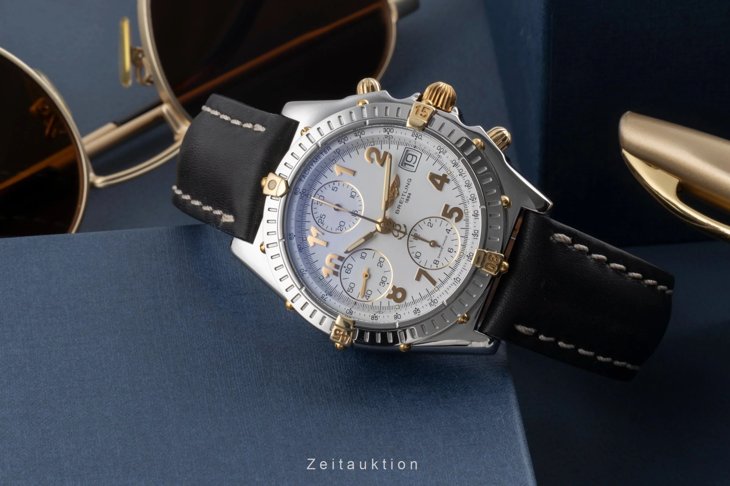 Breitling Chronomat chronograph steel / gold automatic men's watch B13050.1  [2503554] - Image 3